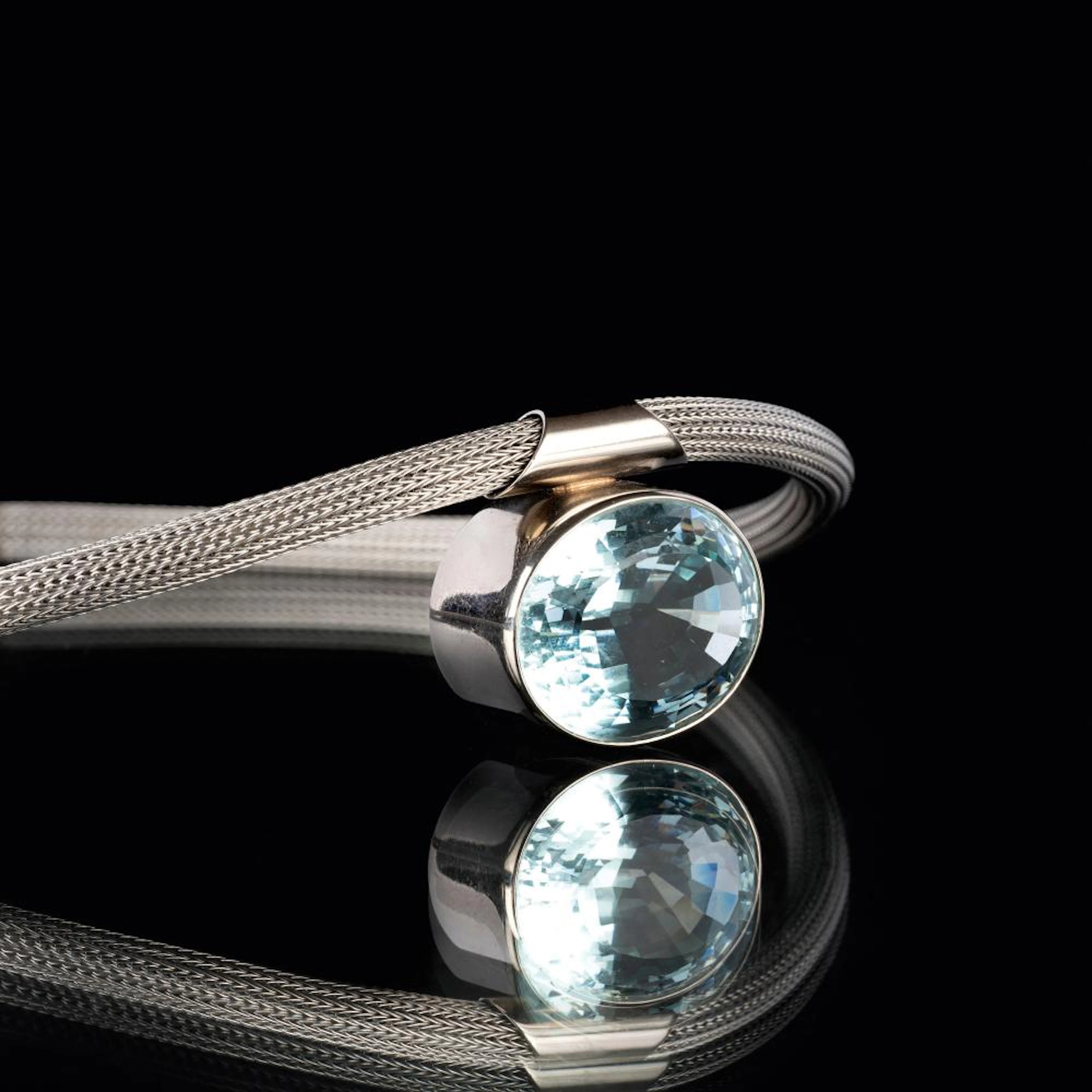 Botho Nickel Goldsmith in Hamburg. A highcarat Aquamarine Pendant on Necklace.
