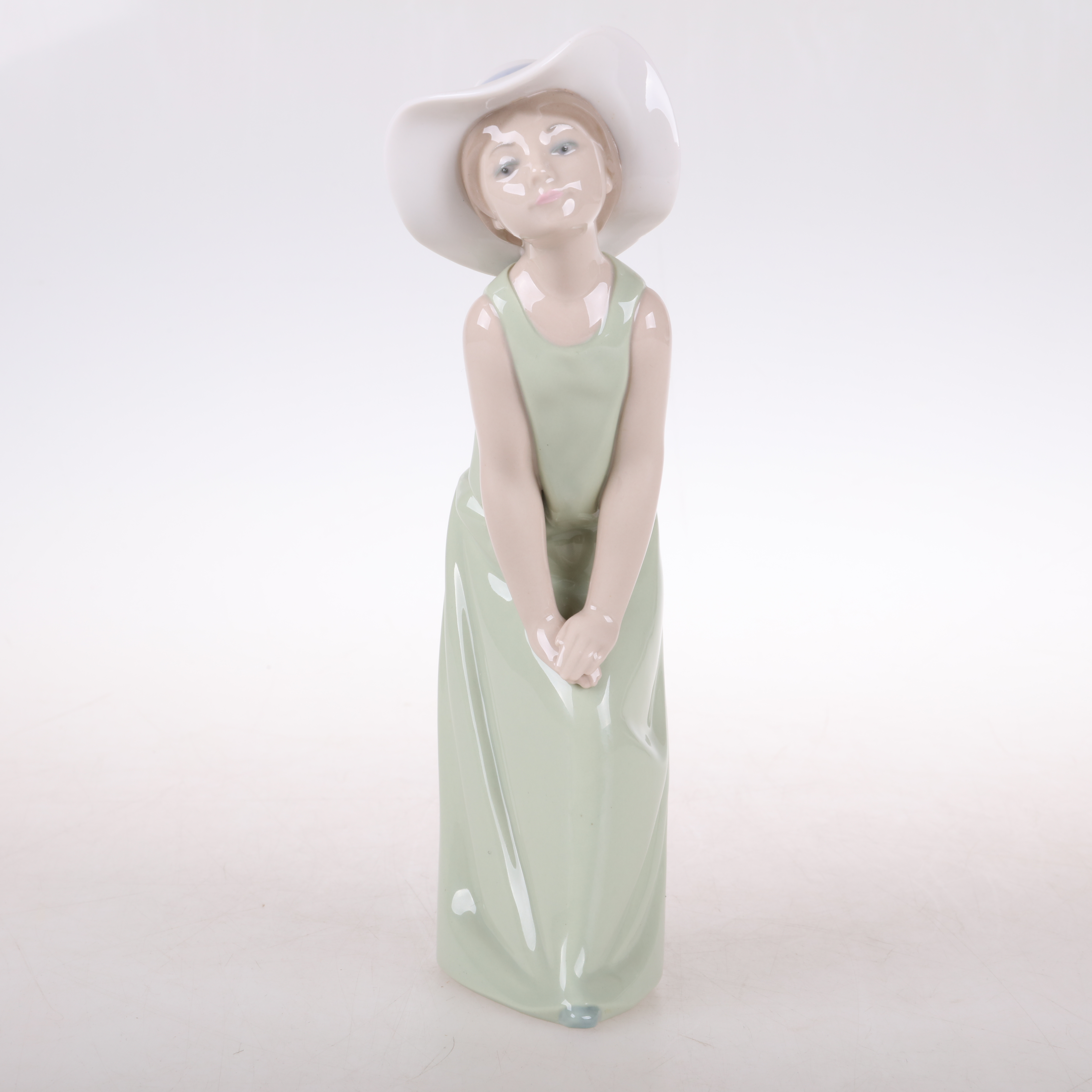 Auction price result for lladro daisa 1978 | Barnebys auction results.