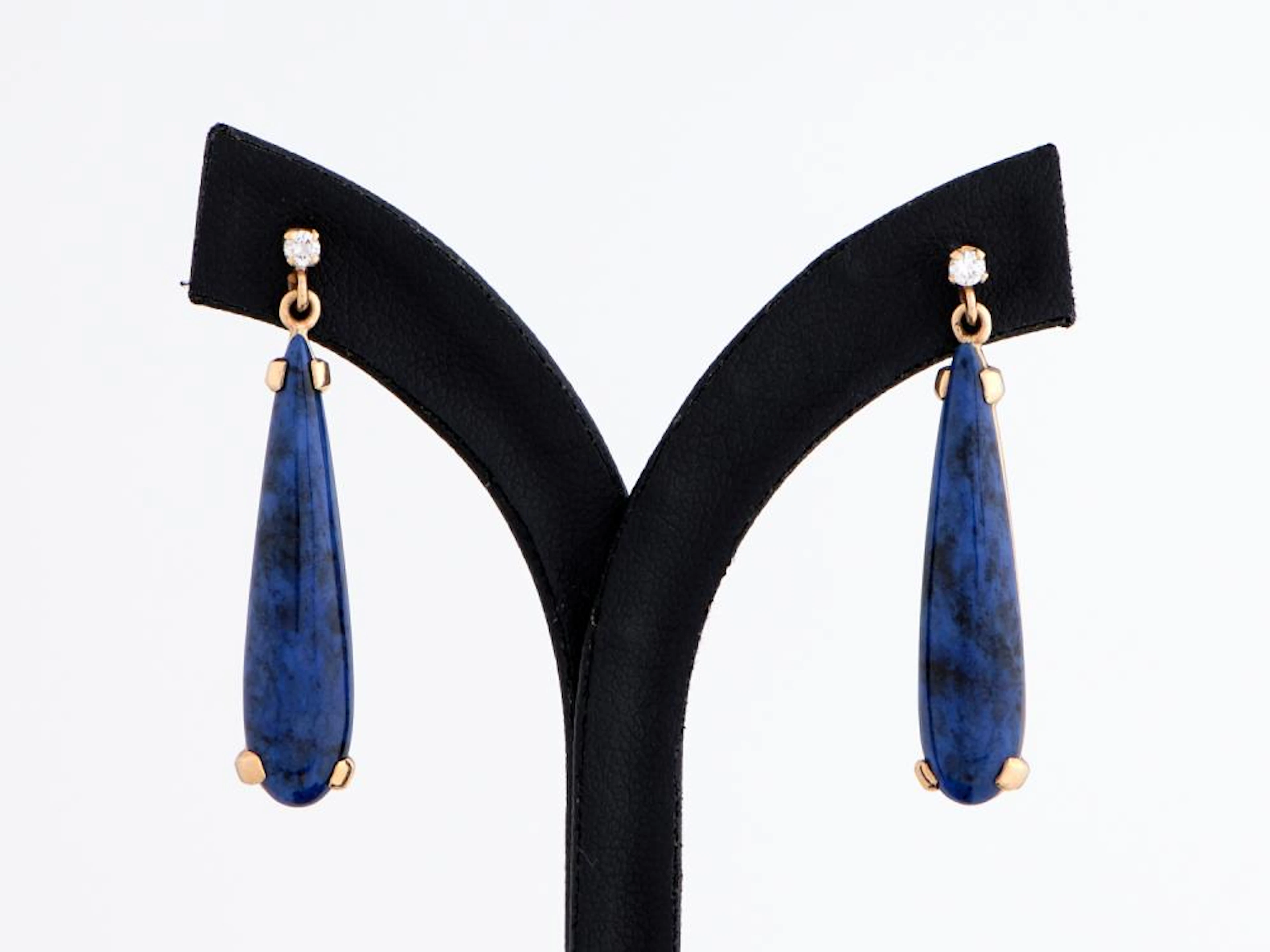 A PAIR OF DIAMOND AND SODALITE PENDANT EARRINGS IN 9CT GOLD