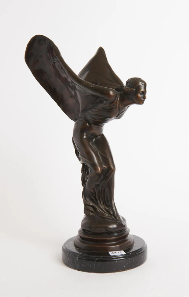 A ROLLS ROYCE 'SPIRIT OF ECSTASY' STATUE