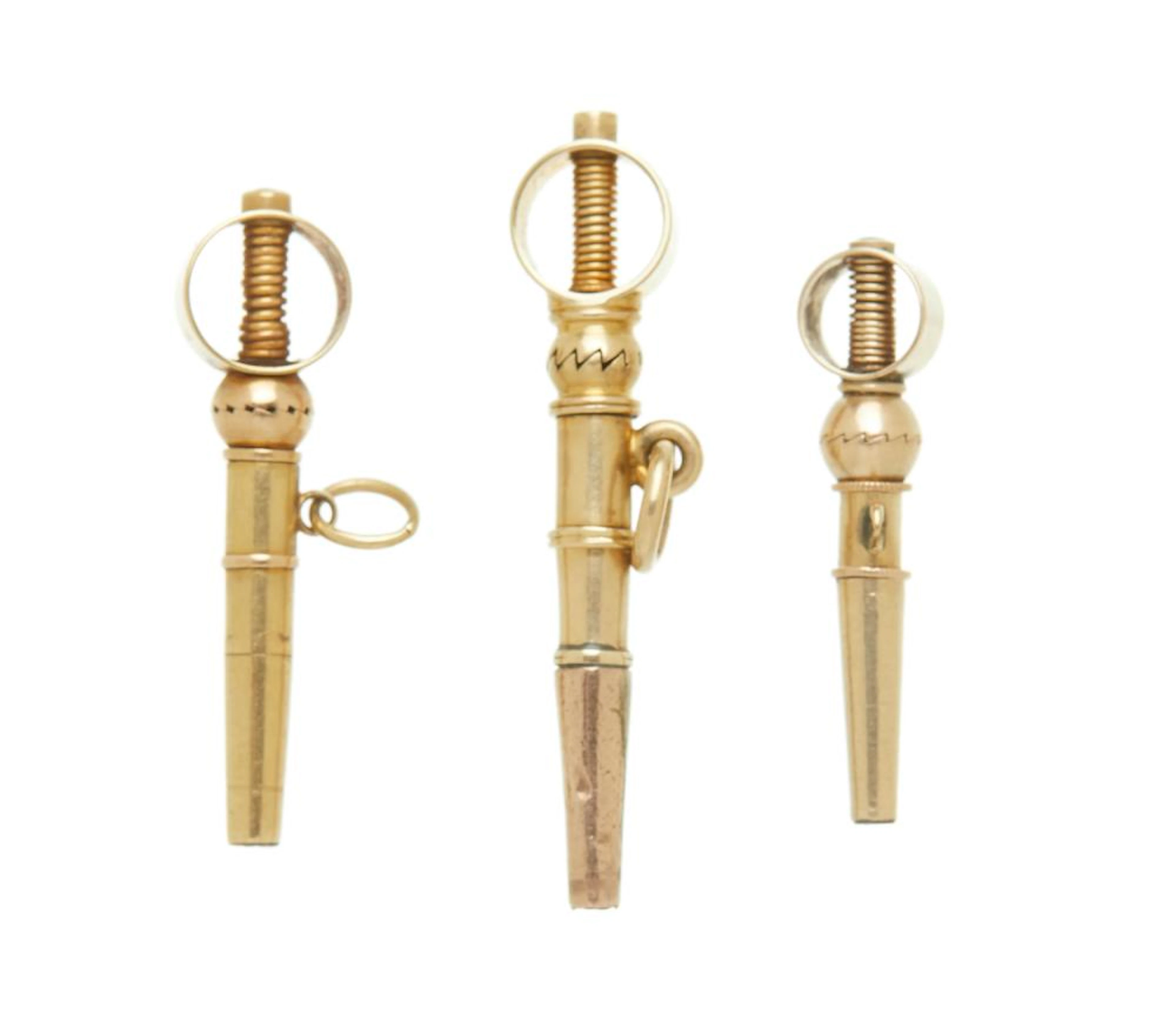 THREE 18CT GOLD BREQUET RATCHET WATCH KEYS