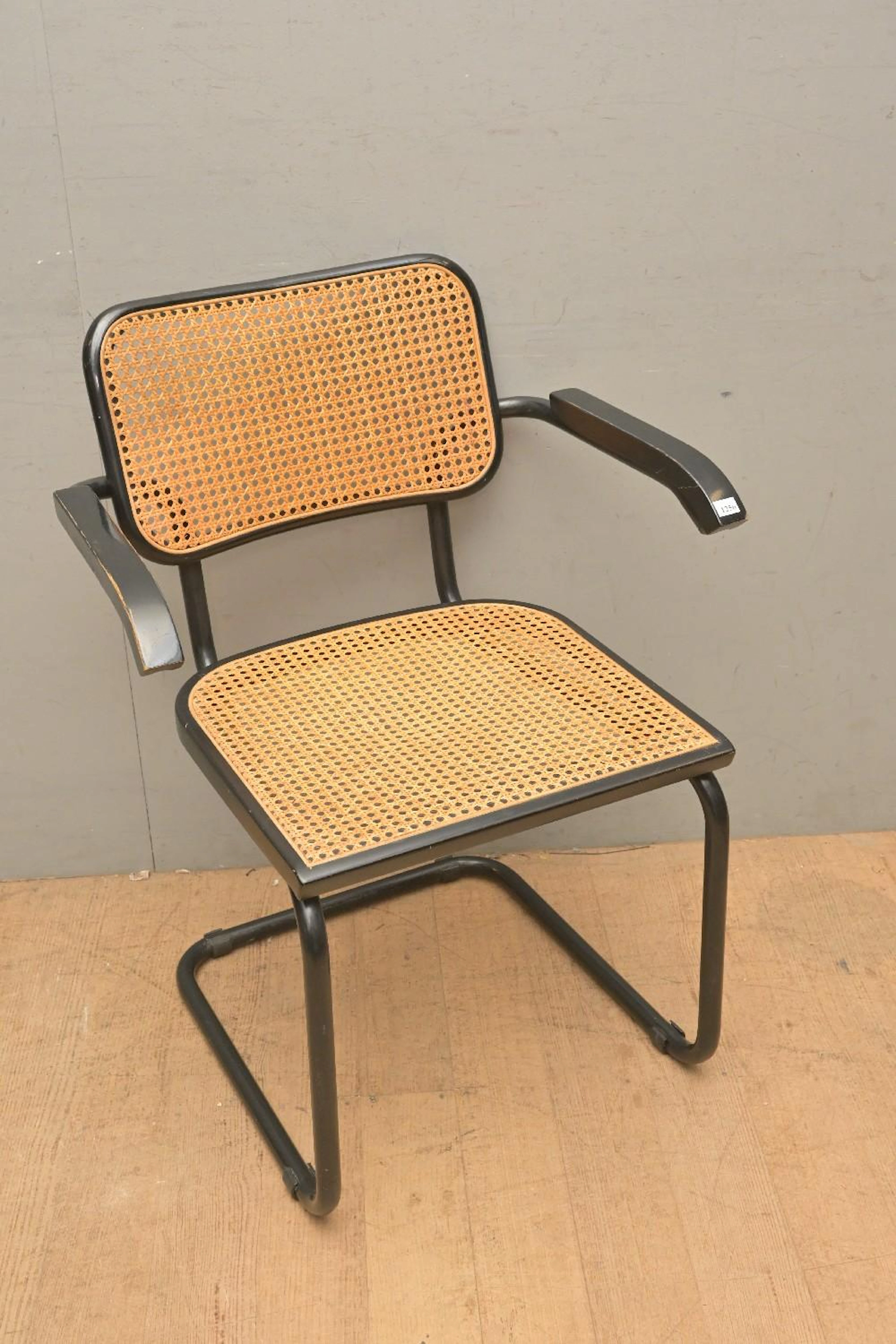 A VINTAGE ITALIAN CESCA CHAIR IN THE MANNER OF MARCEL...