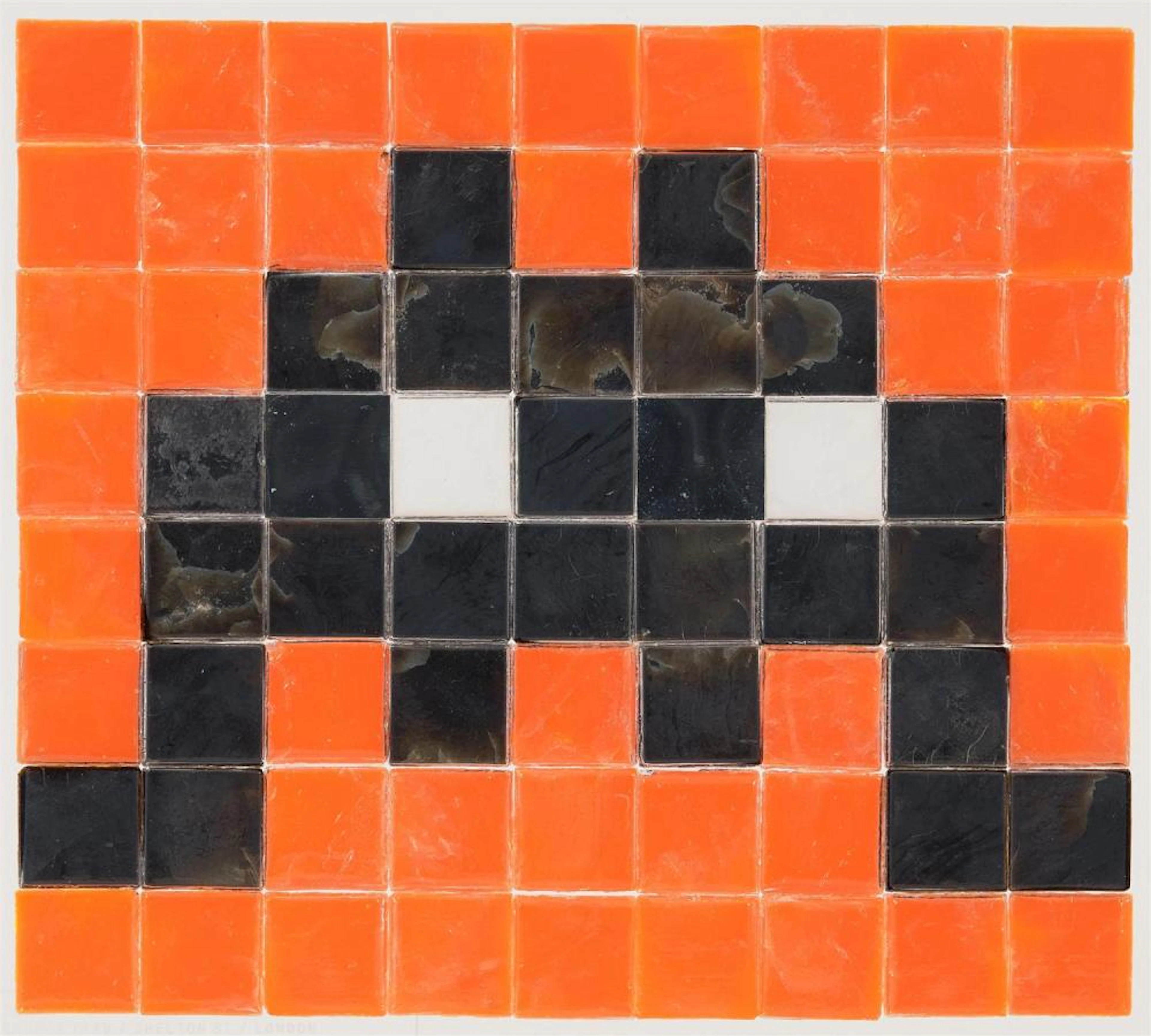 SPACE INVADER Alias LDN-08 1999-2007 72 ceramic and mirror tiles/resi
