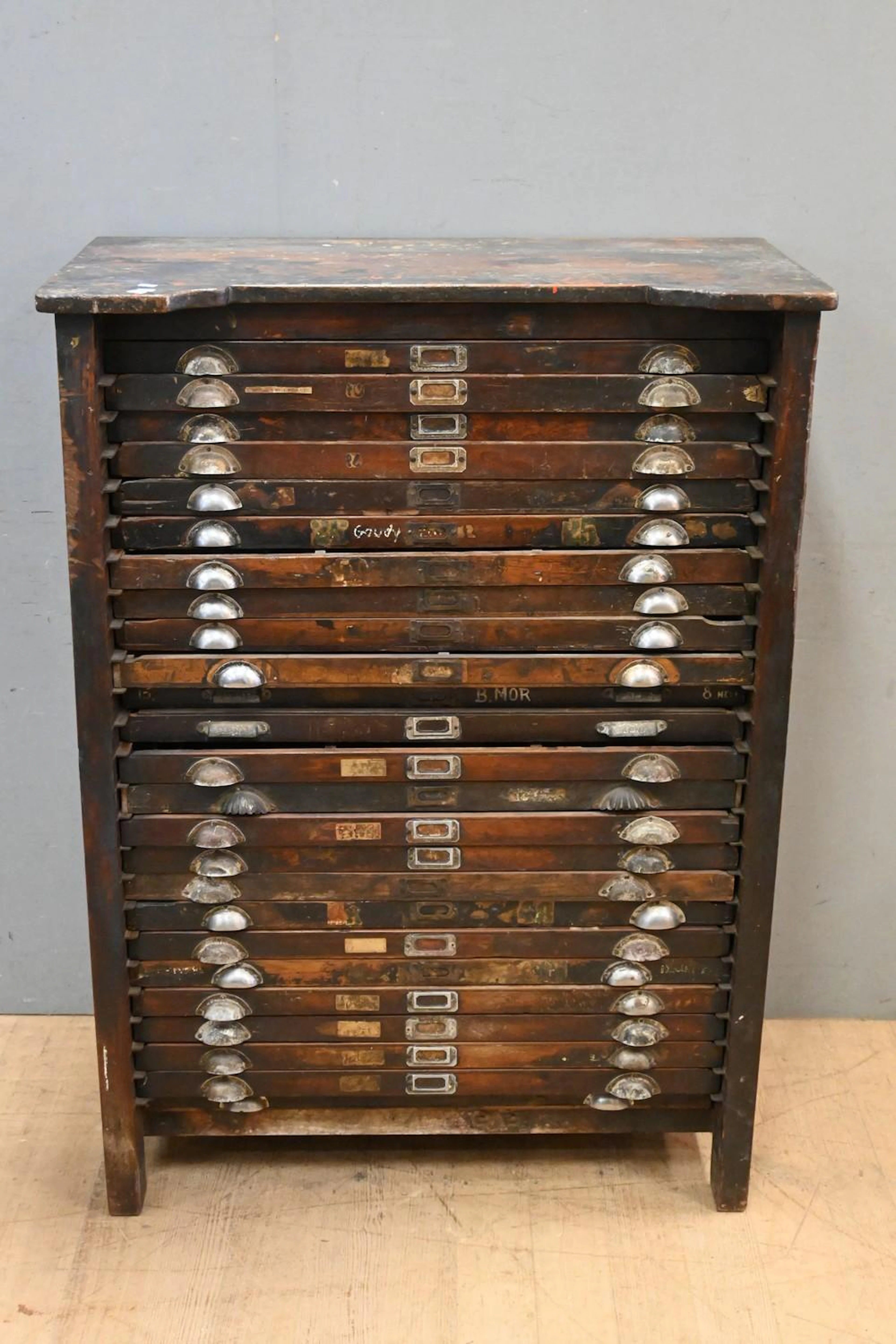 A SUBSTANTIAL RUSTIC INDUSTRIAL SET OF PRINTERS DRAWERS...