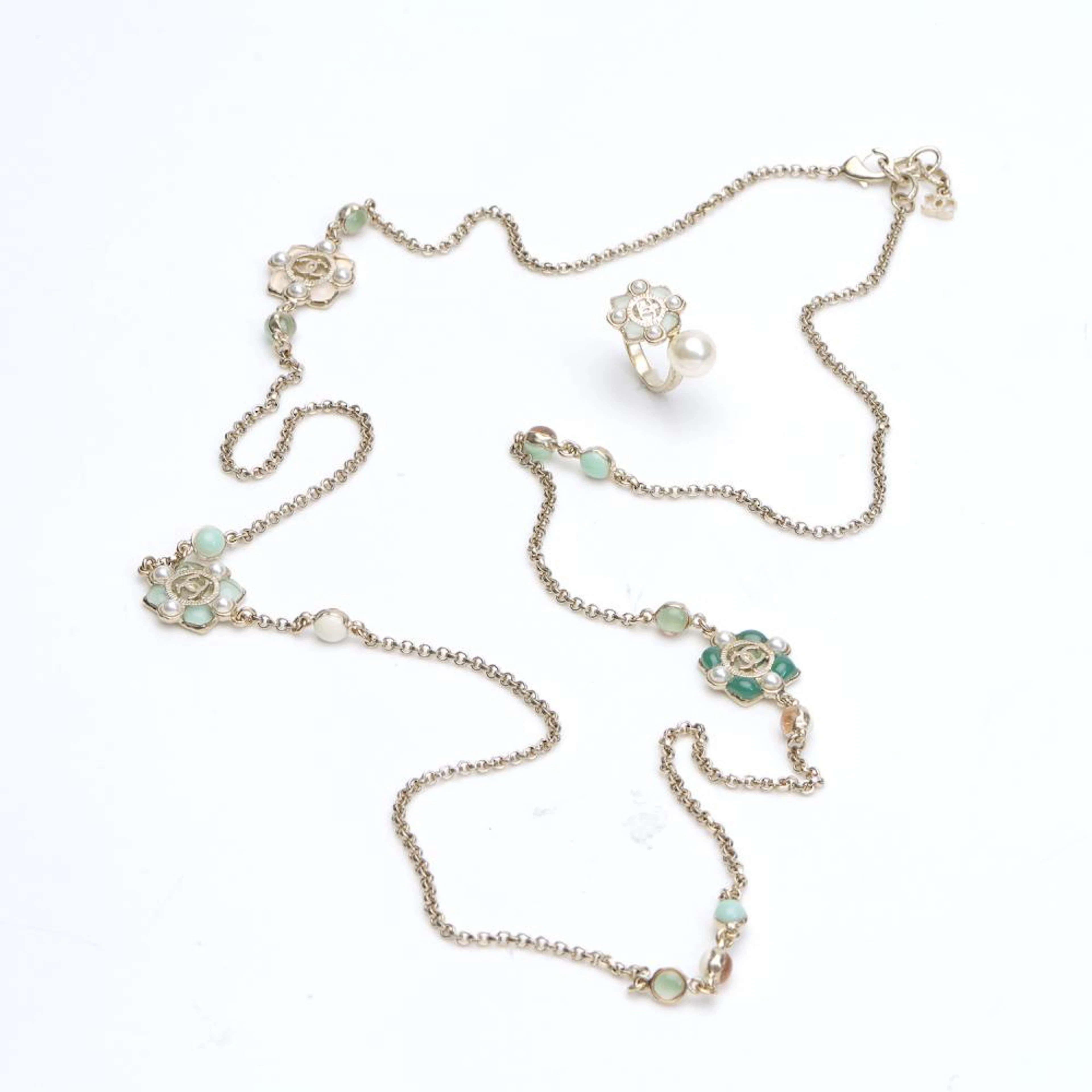 A JEWELLERY SUITE BY CHANEL
