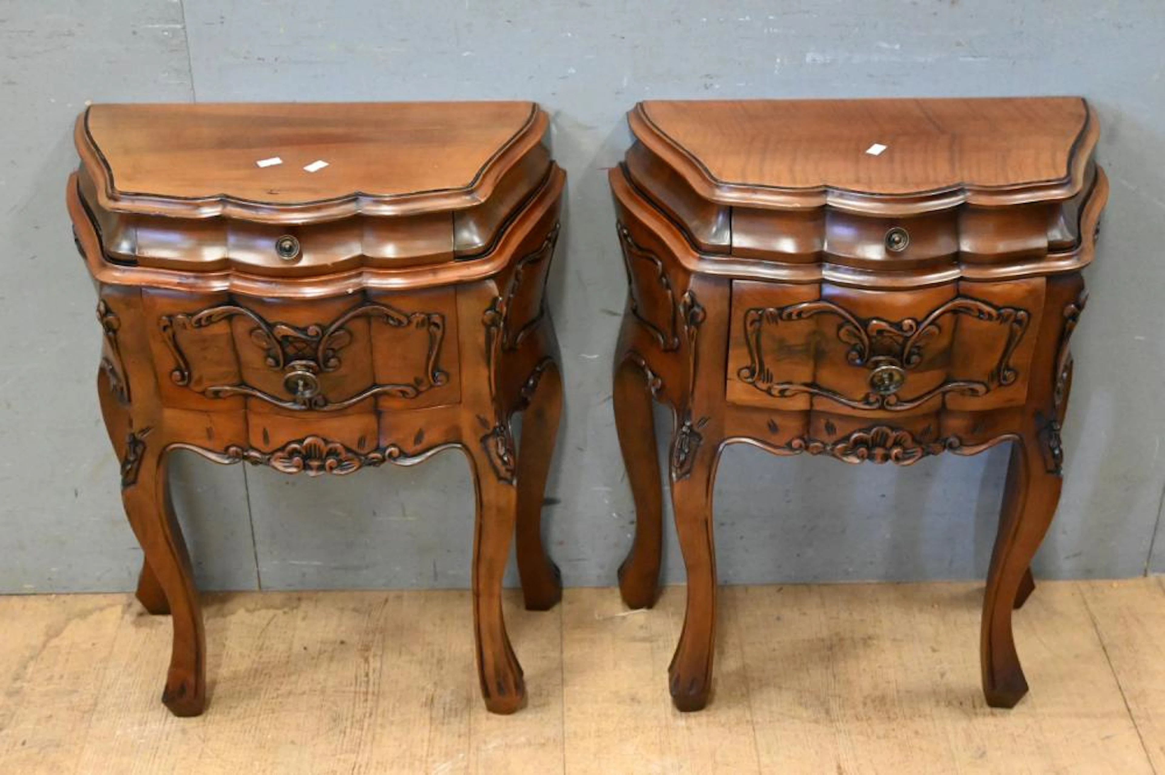 A PAIR OF ITALIAN TWO DRAWER BEDSIDES WITH A VENETIAN...