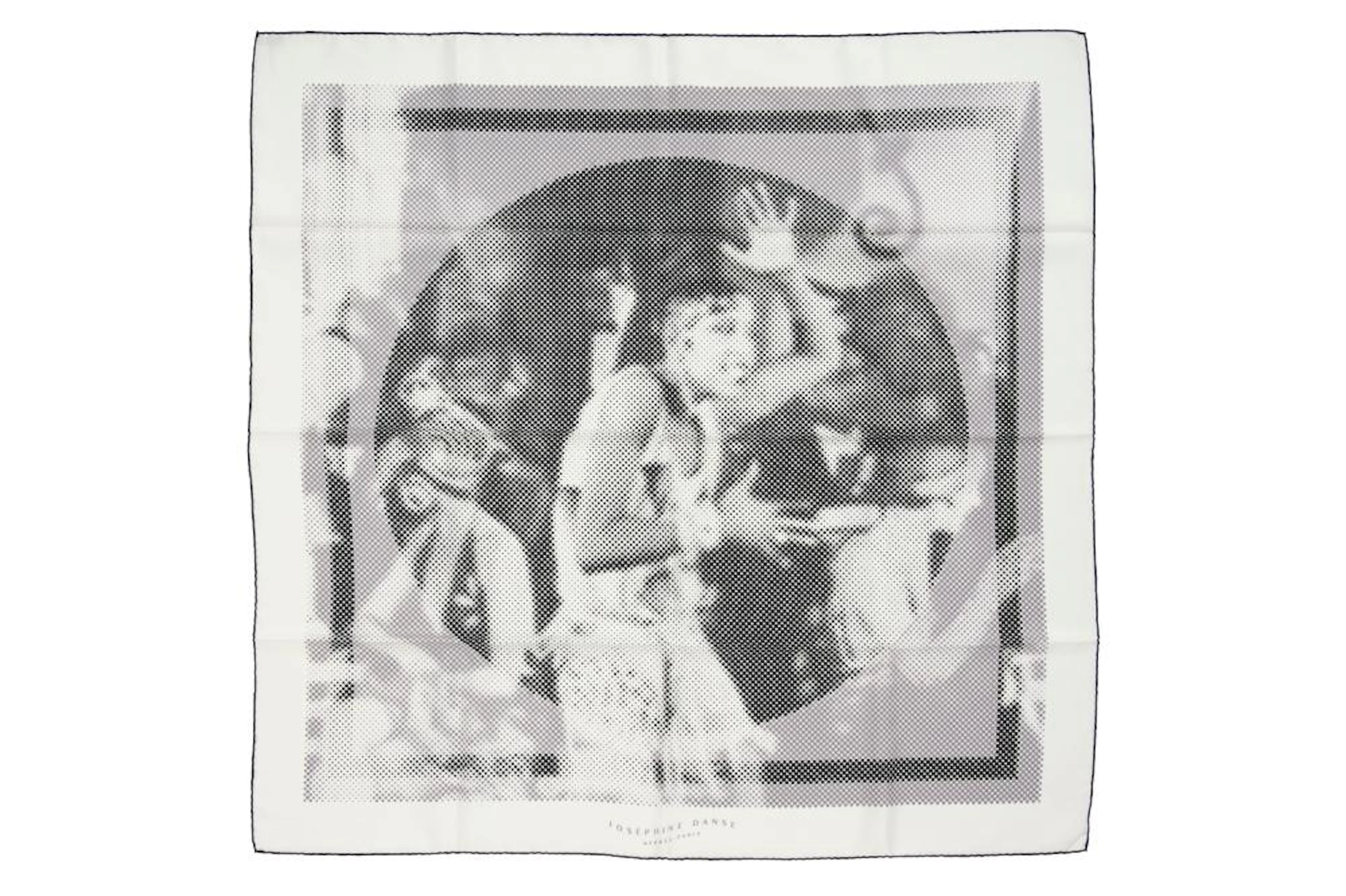 HERMÈS, SILK CARRÉ