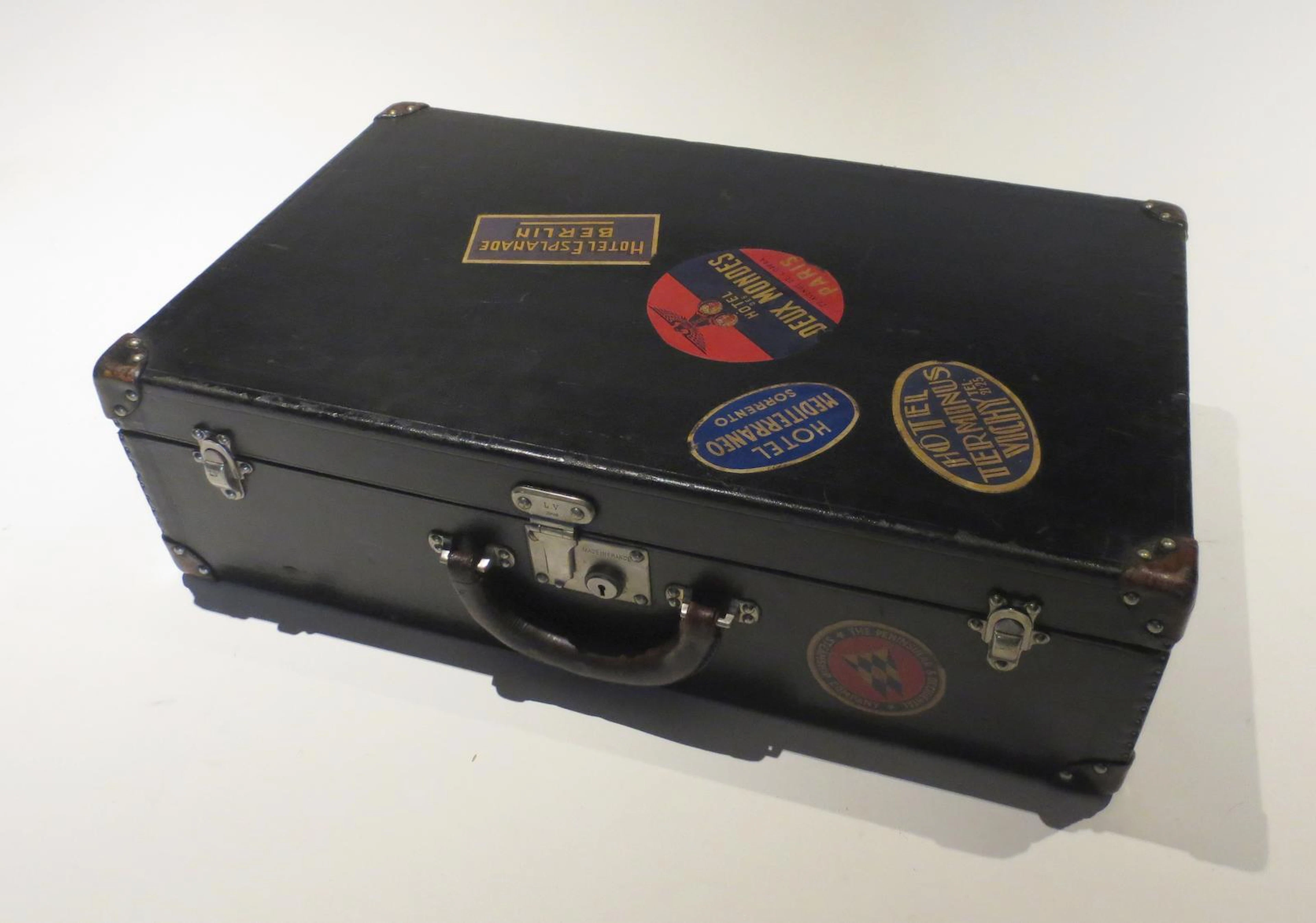 A Louis Vuitton suitcase, circa 1920,