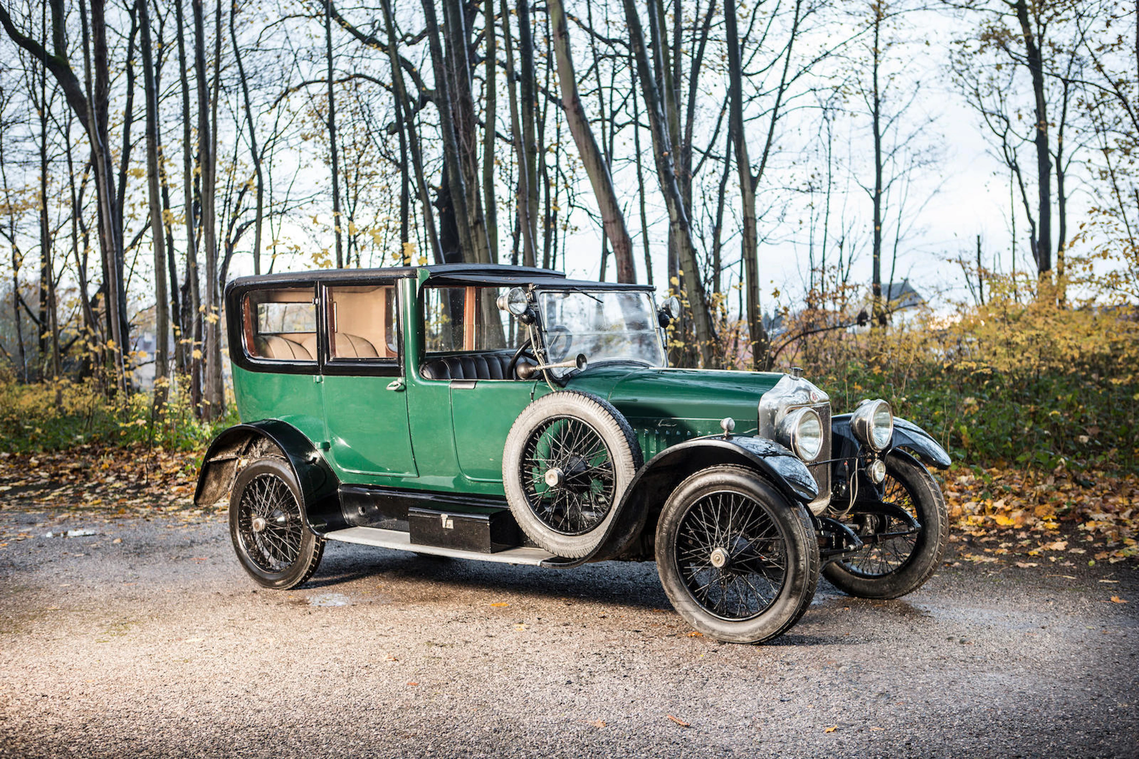 Minerva 20 HP coupé de ville environ 1922