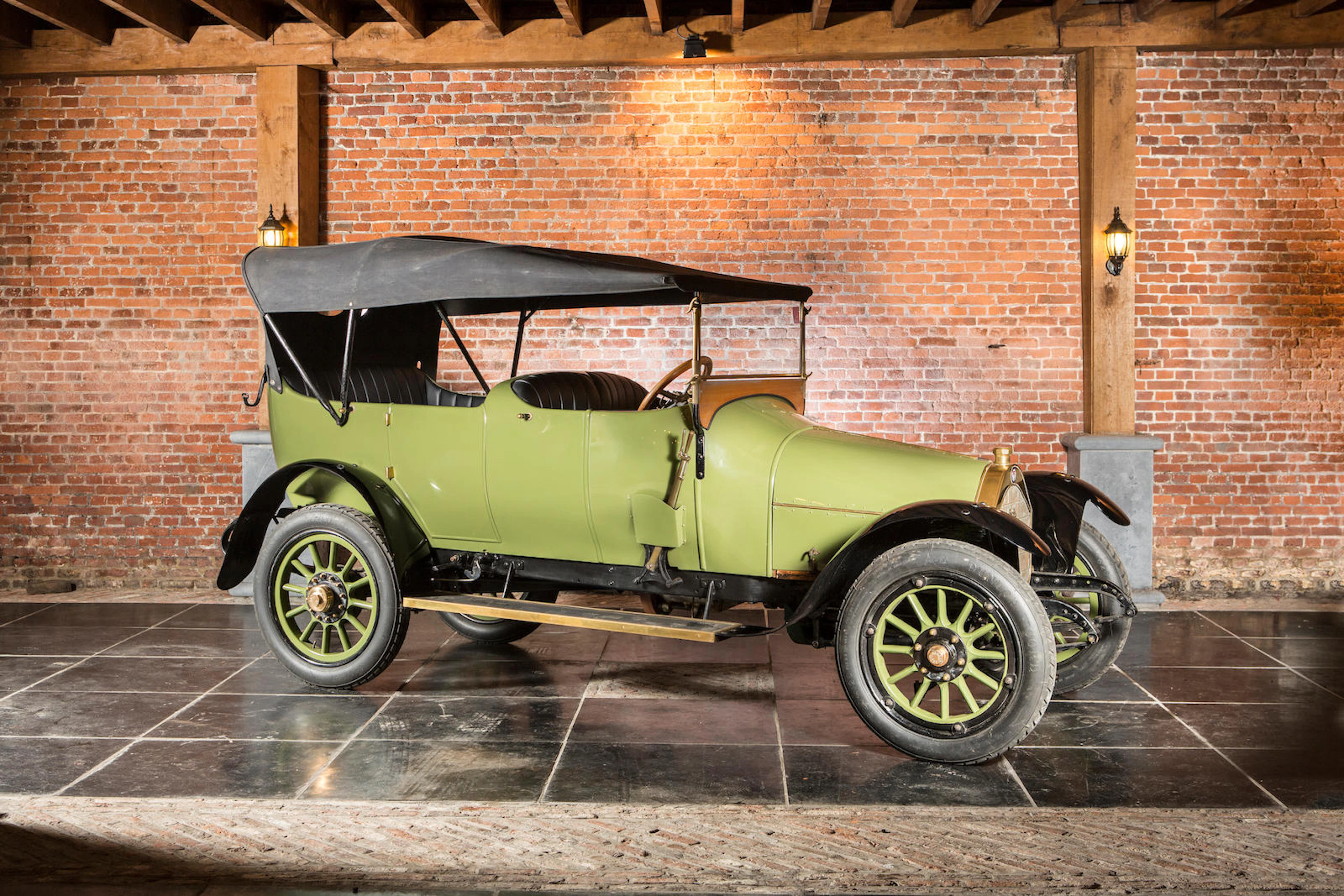 Nagant type 8000 10/12 HP tourer 1914