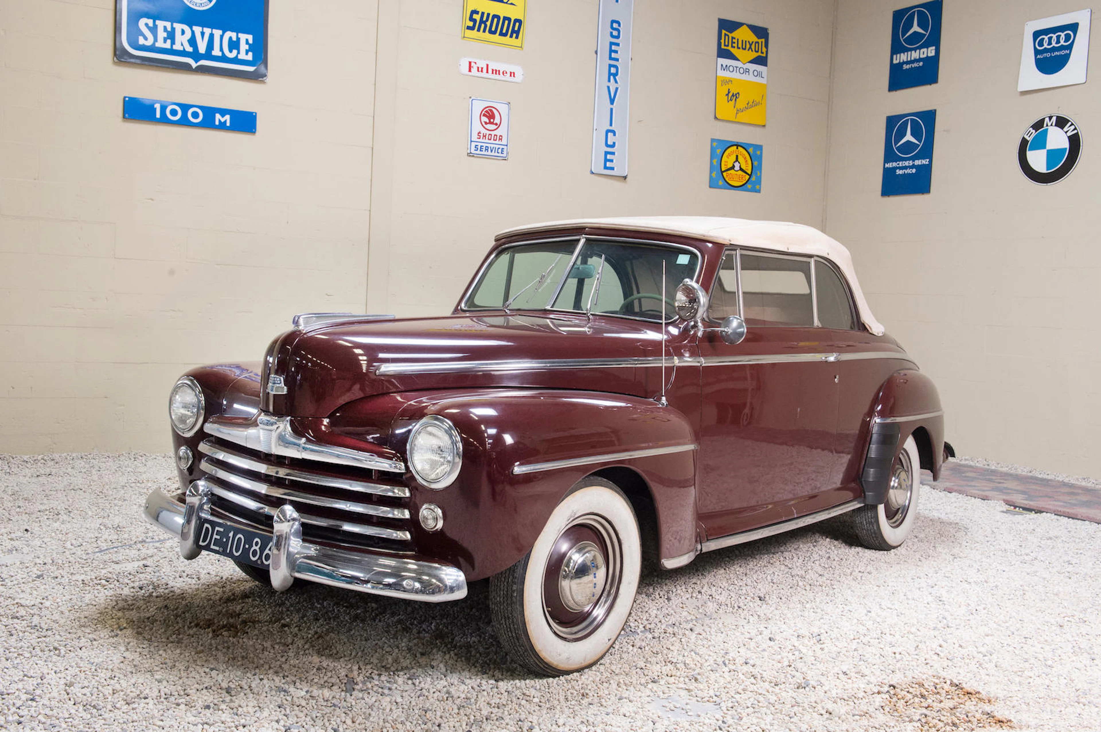 1947 Ford Model 76 Club Cabrio