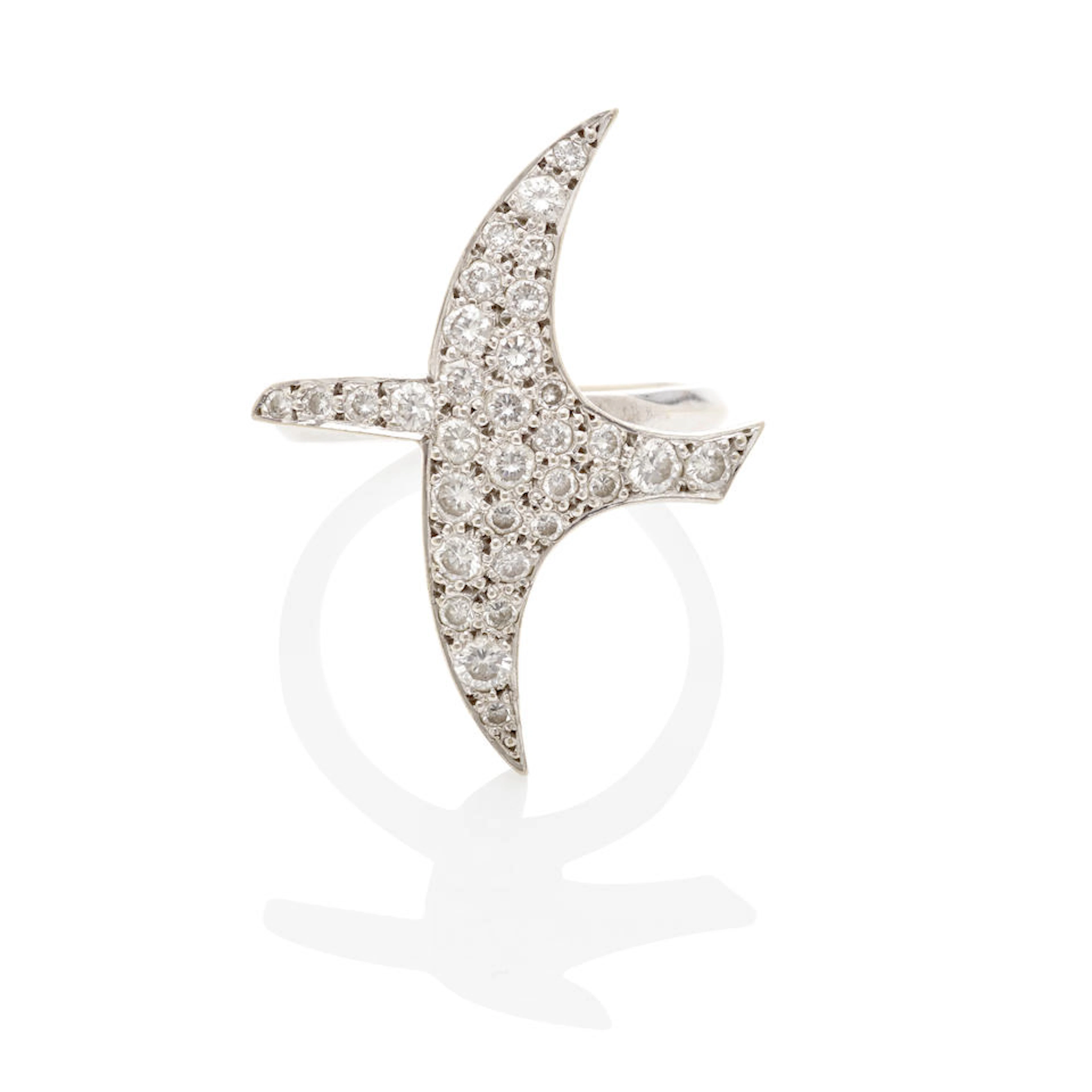 GEORGES BRAQUE: WHITE GOLD AND PAVÉ DIAMOND RING