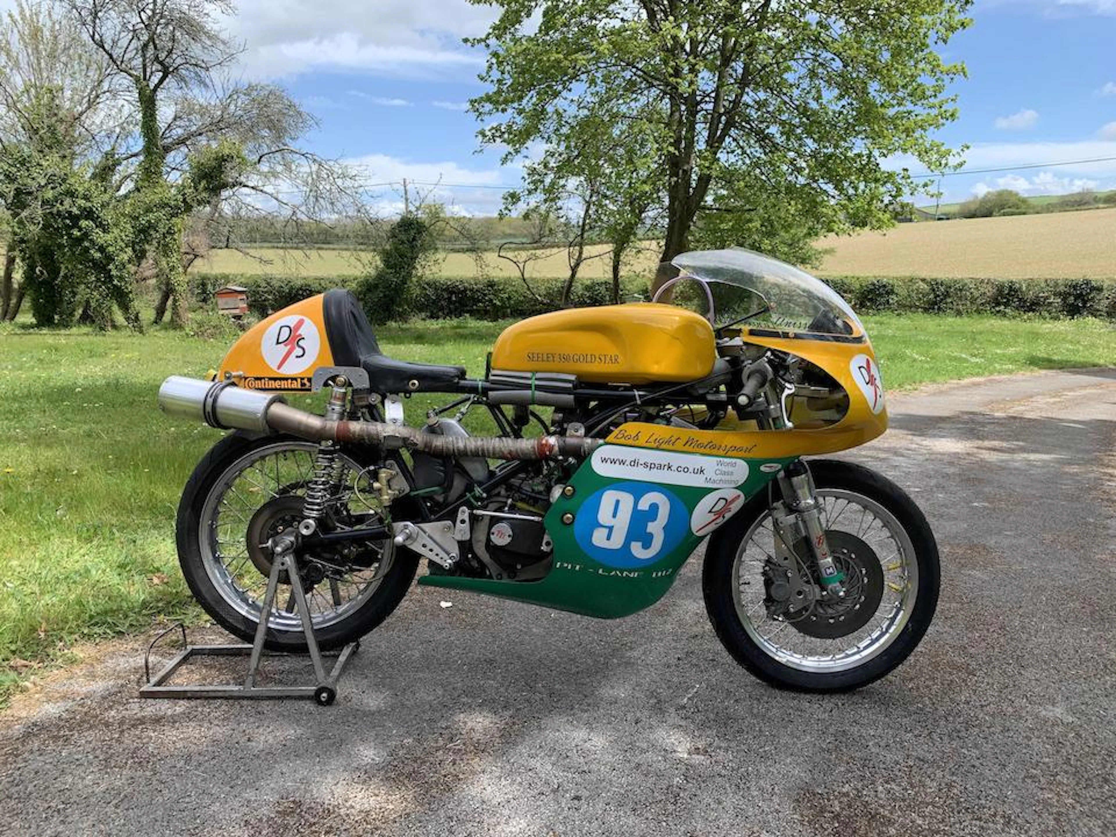 Seeley 350cc Gold Star Replica Racing Motorcycle Frame no