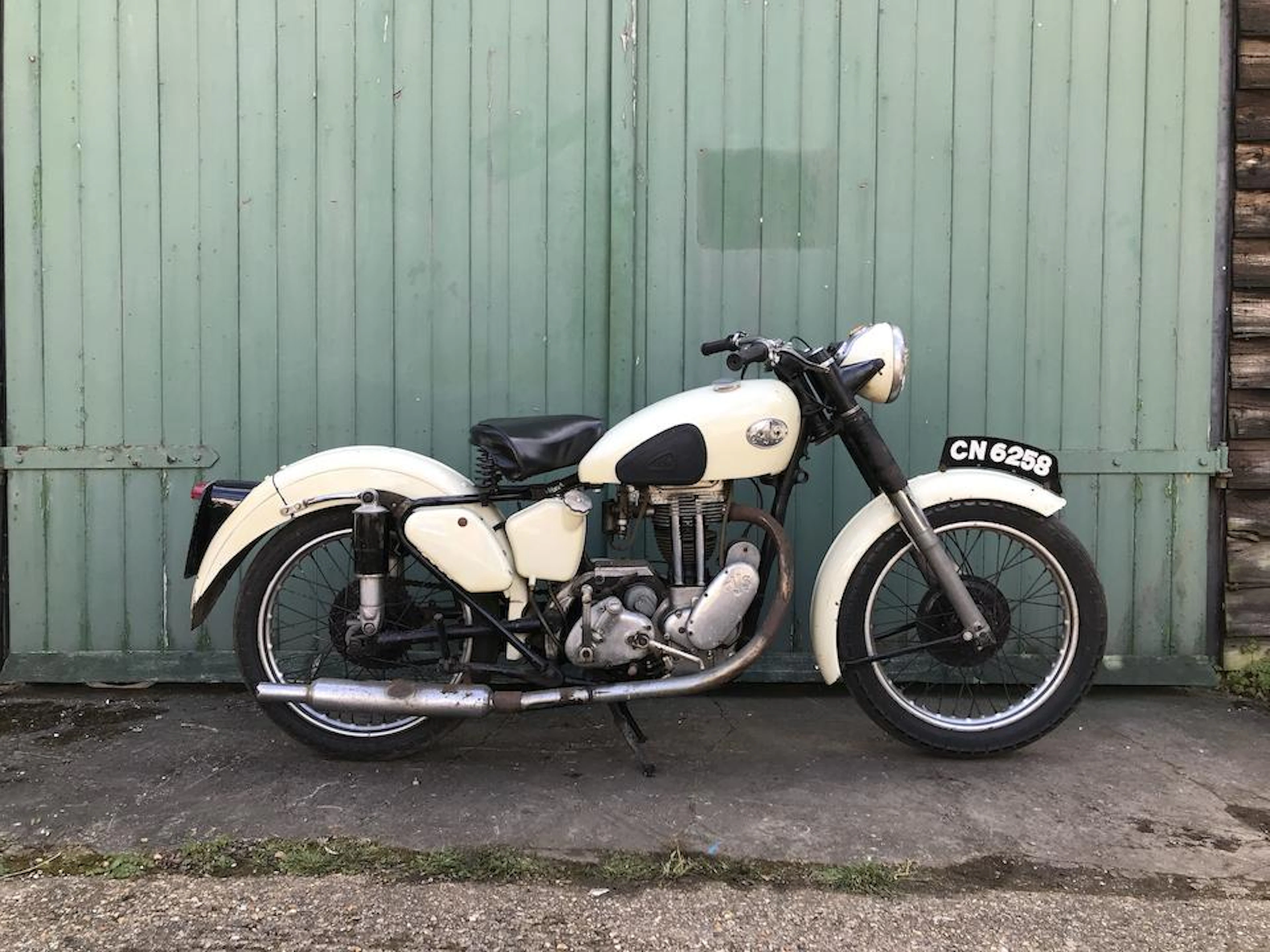 c.1951 AJS 350cc Model 16 Frame no. 65257 Engine no. 51 16MS 14126