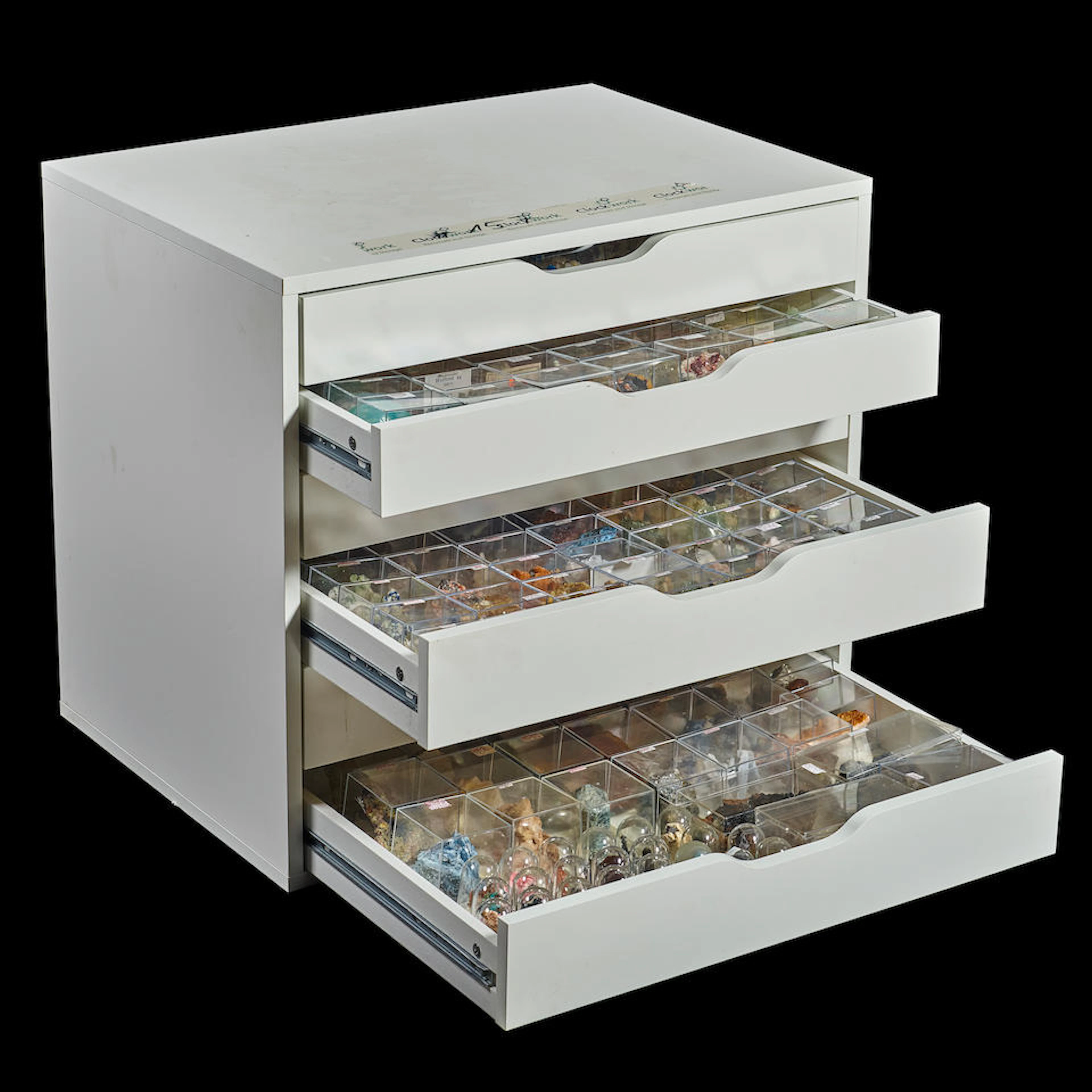 Mineral Cabinet with Over 290 Specimens from World Localities