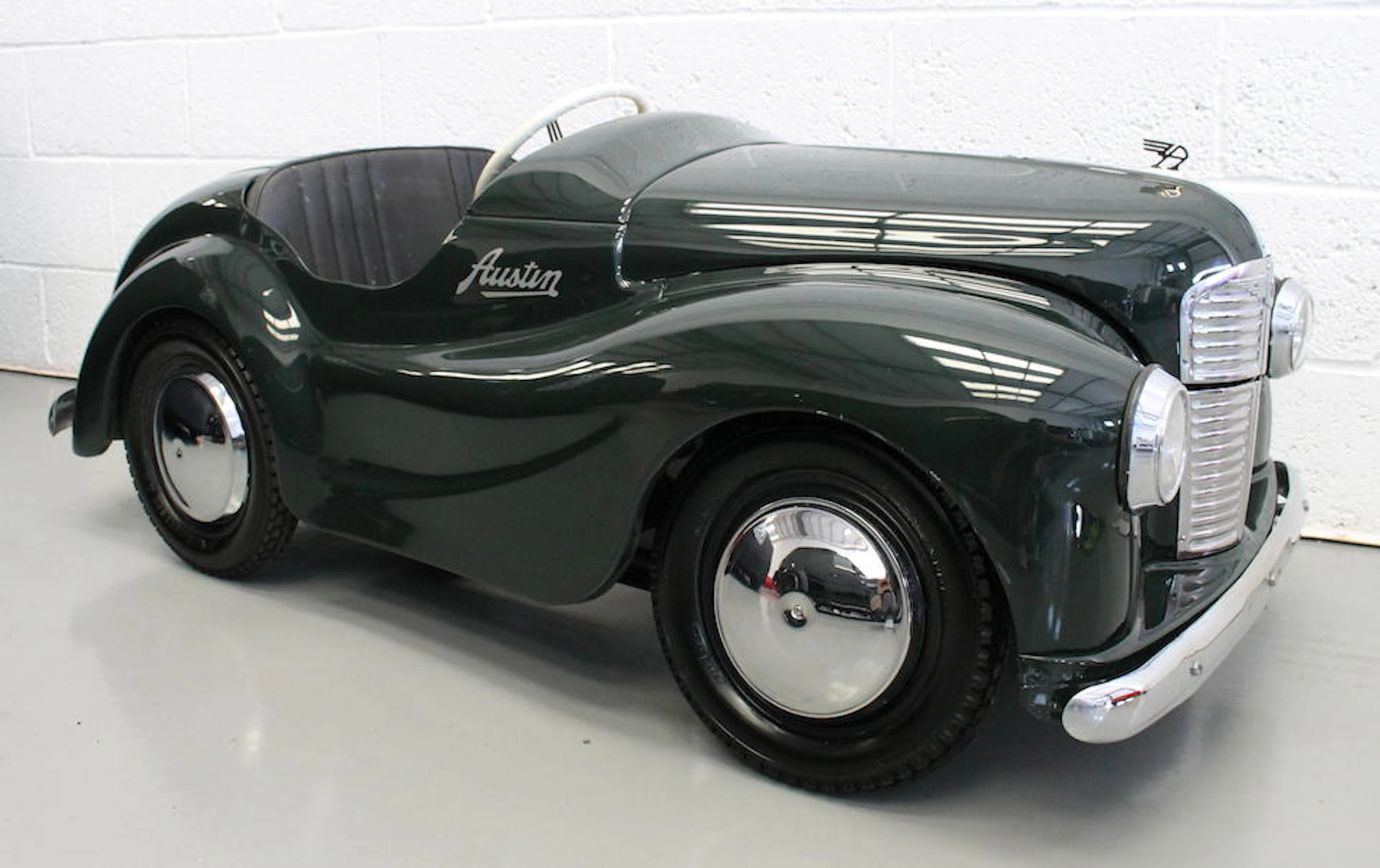 An Austin J40 pedal car,