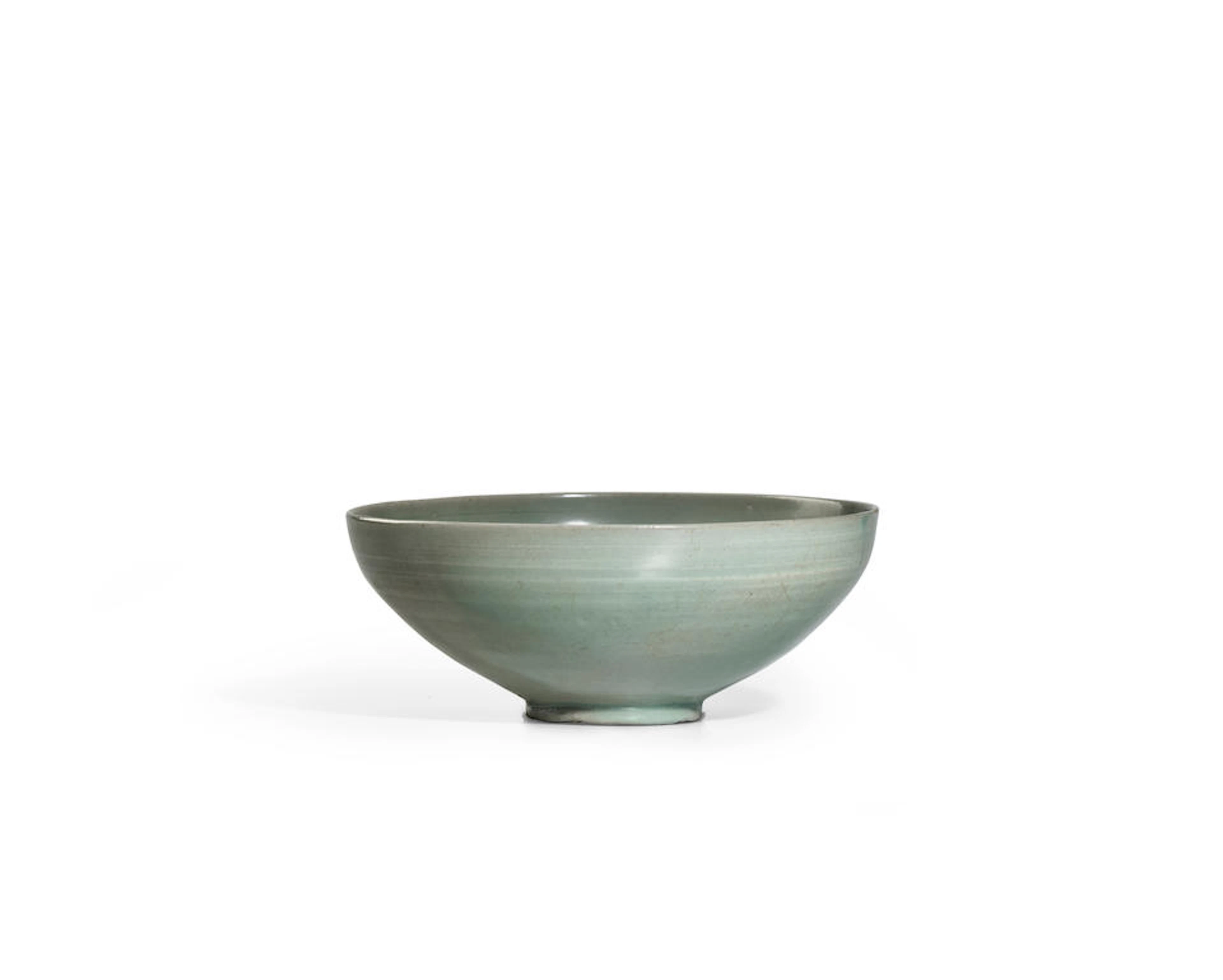 A CELADON GLAZED STONEWARE BOWL Goryeo dynasty (918-1392), 13th century