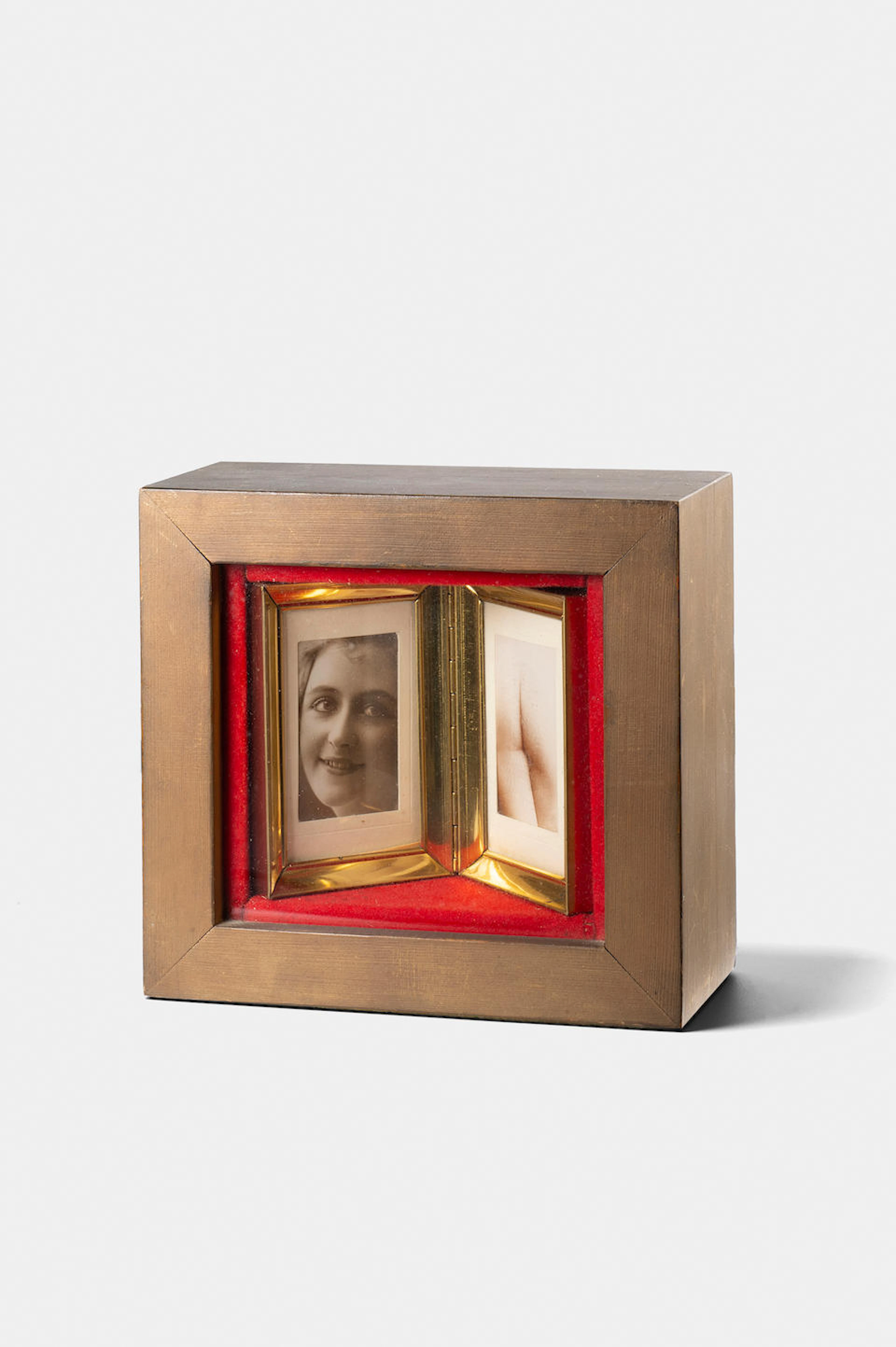 MARCEL MARIËN (1920-1993) Le rêve traversé 15 x 16.4 x...