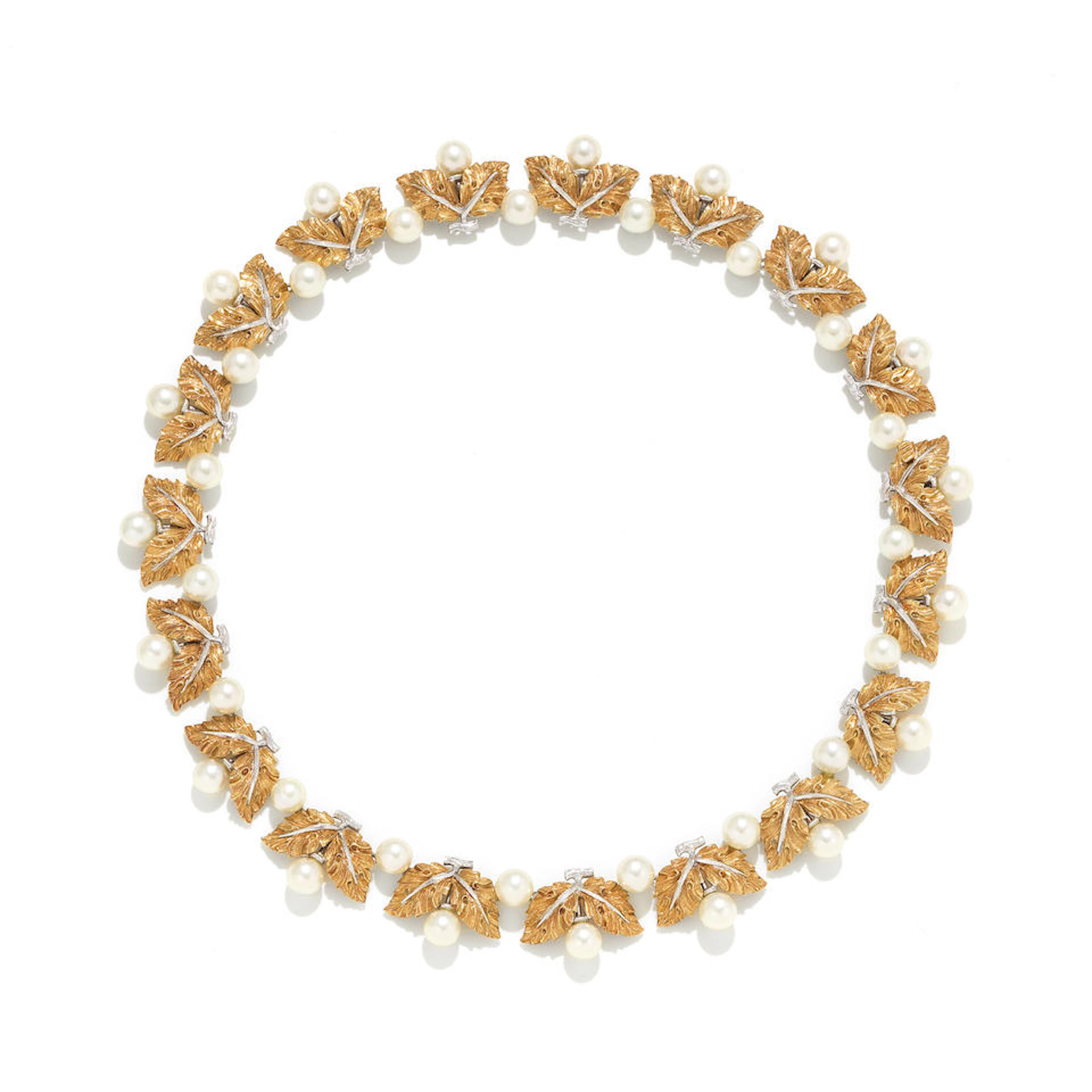 BUCCELLATI: CULTURED PEARL NECKLACE, CIRCA 1960