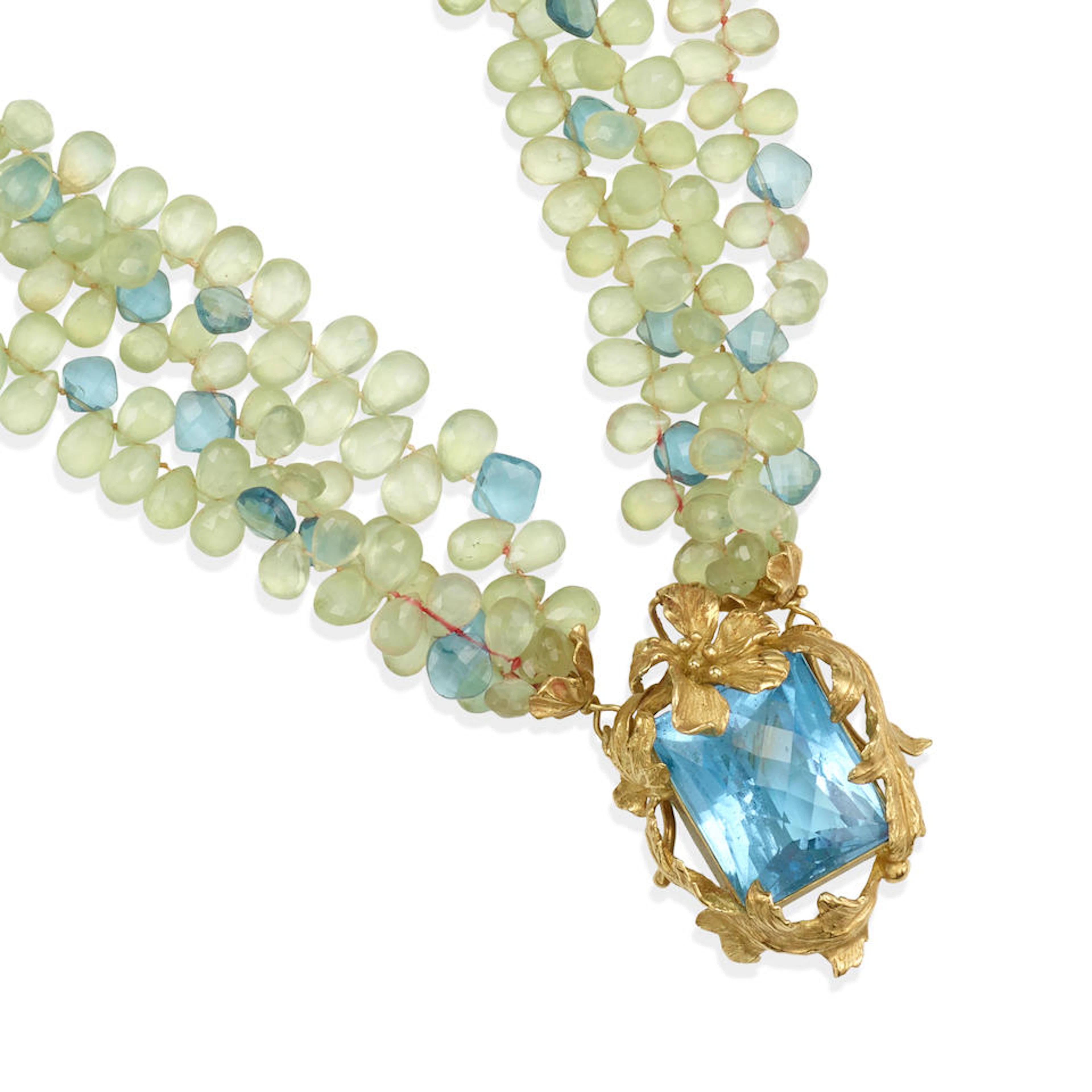 A GOLD, BLUE TOPAZ AND PREHNITE NECKLACE