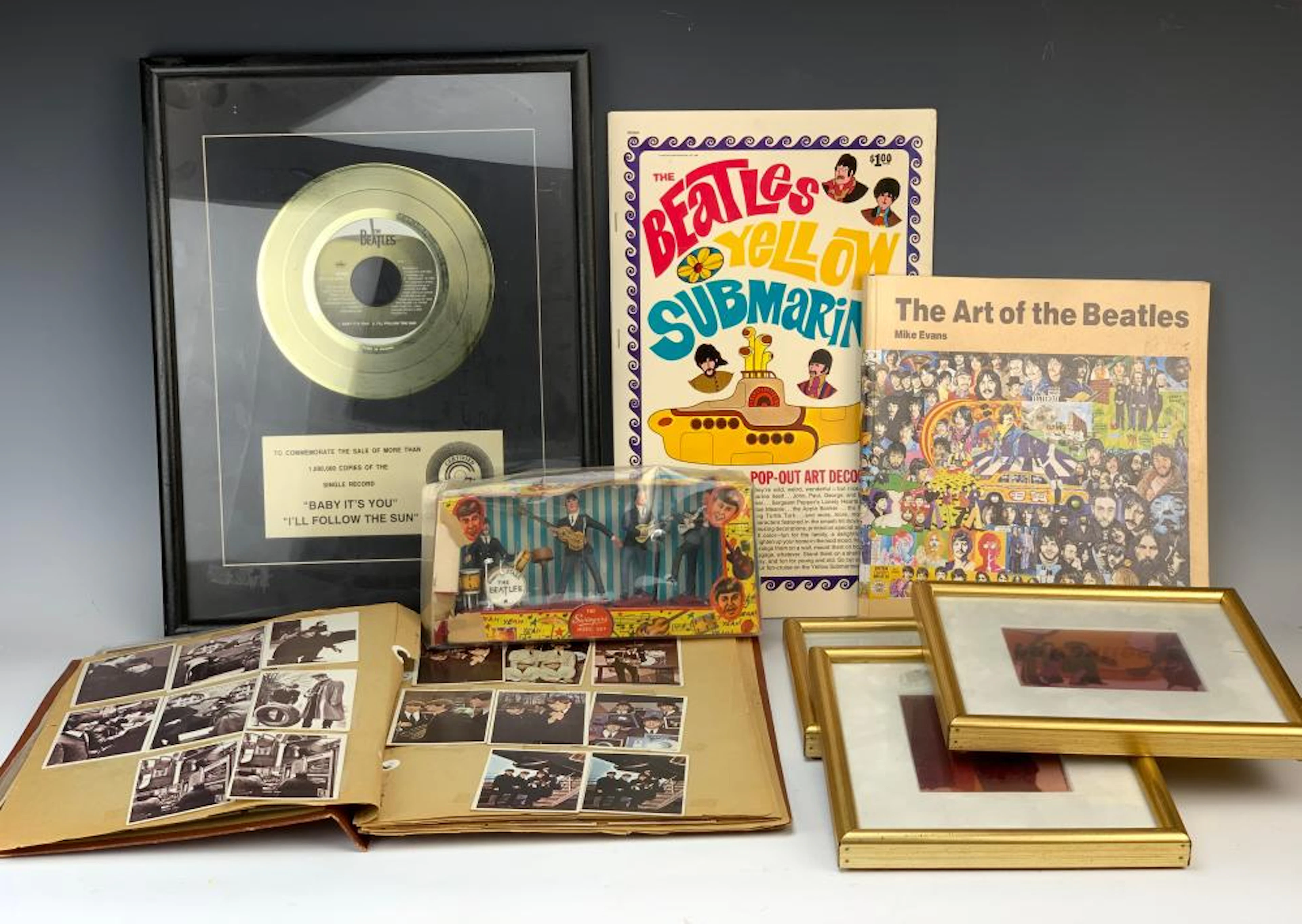 Group of 8 Vintage Beatles Collectibles