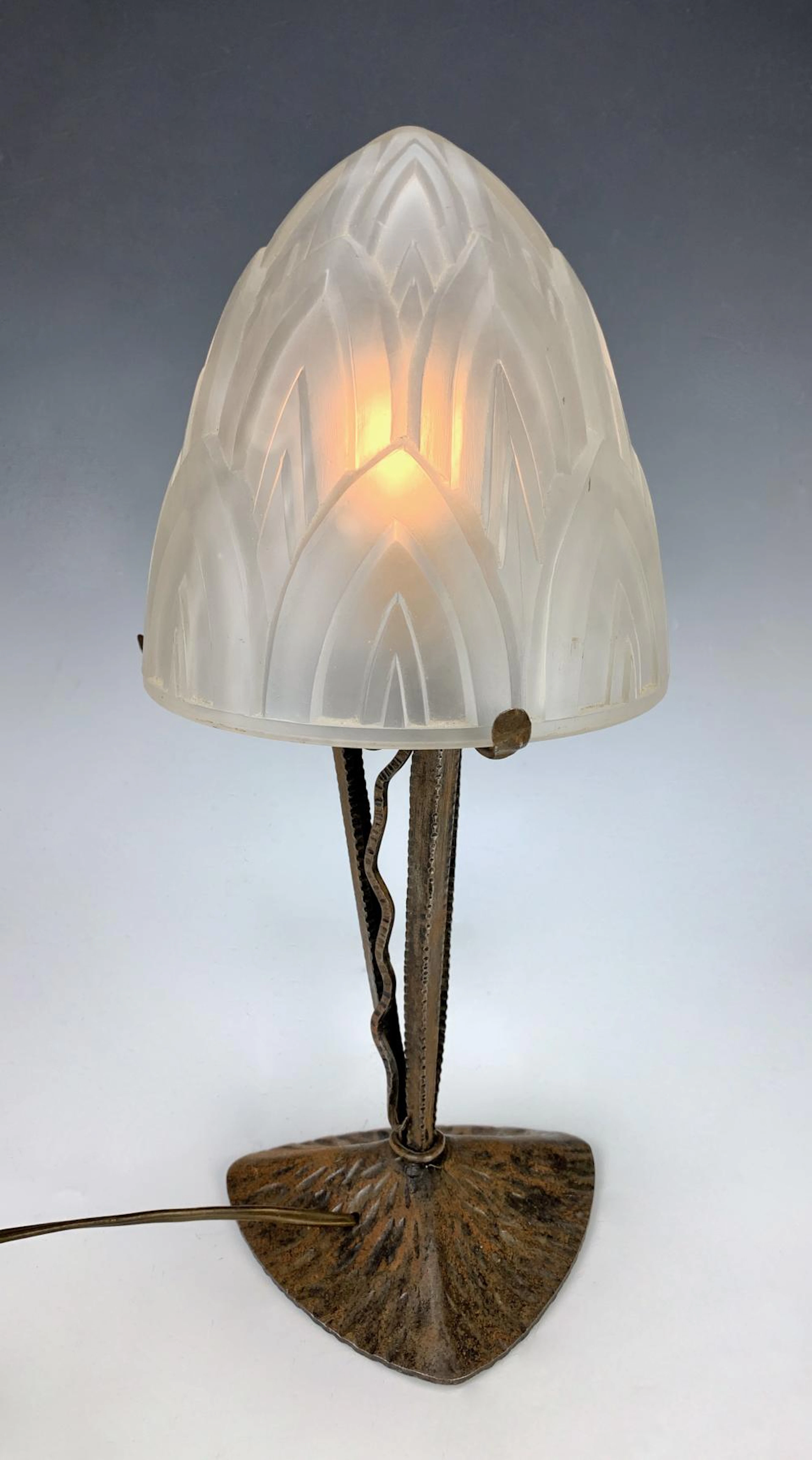 Muller Fres Art Deco Frosted Glass Boudoir Lamp