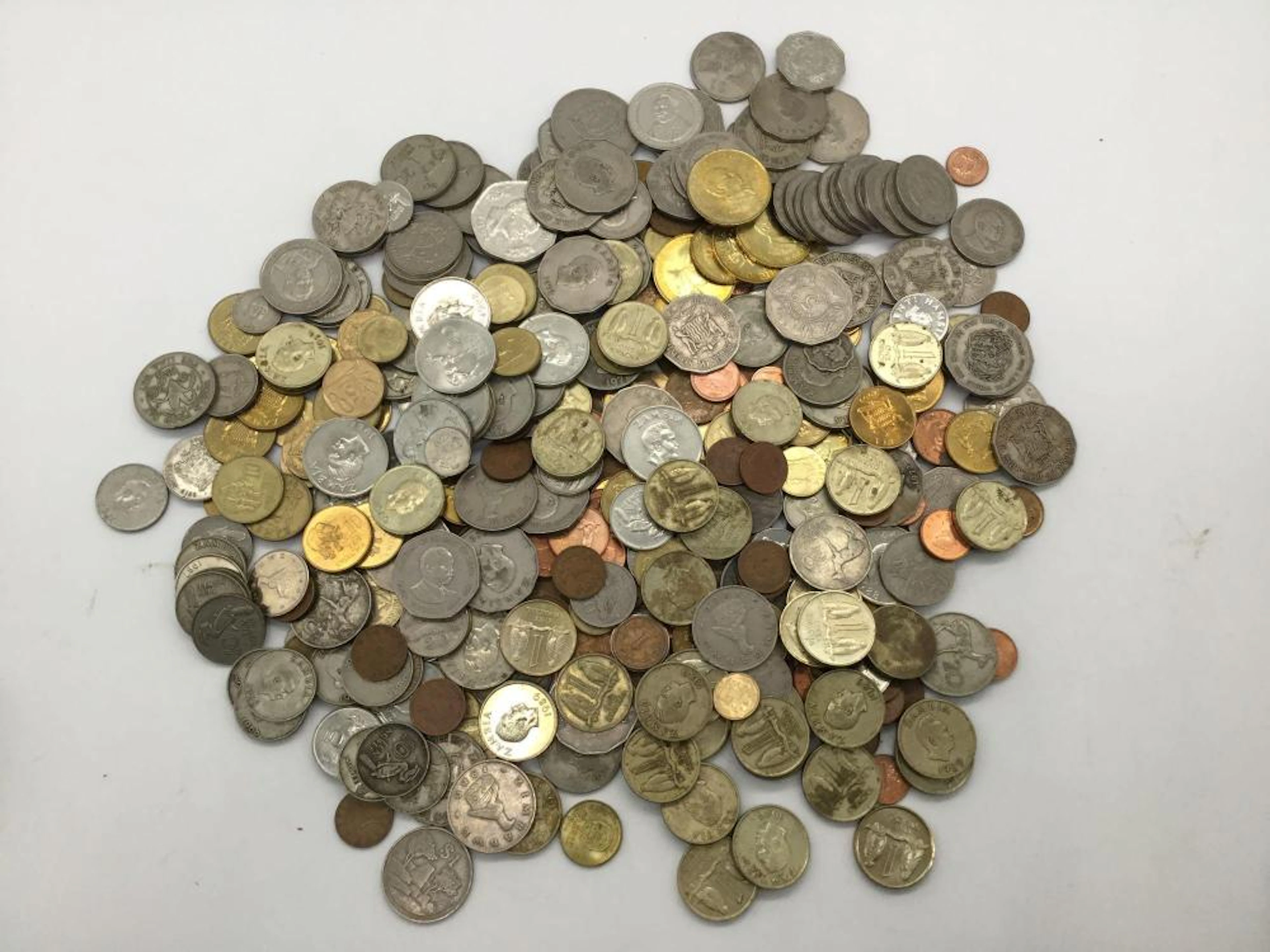 Large collection of close to 400 African coins from Tanzania
