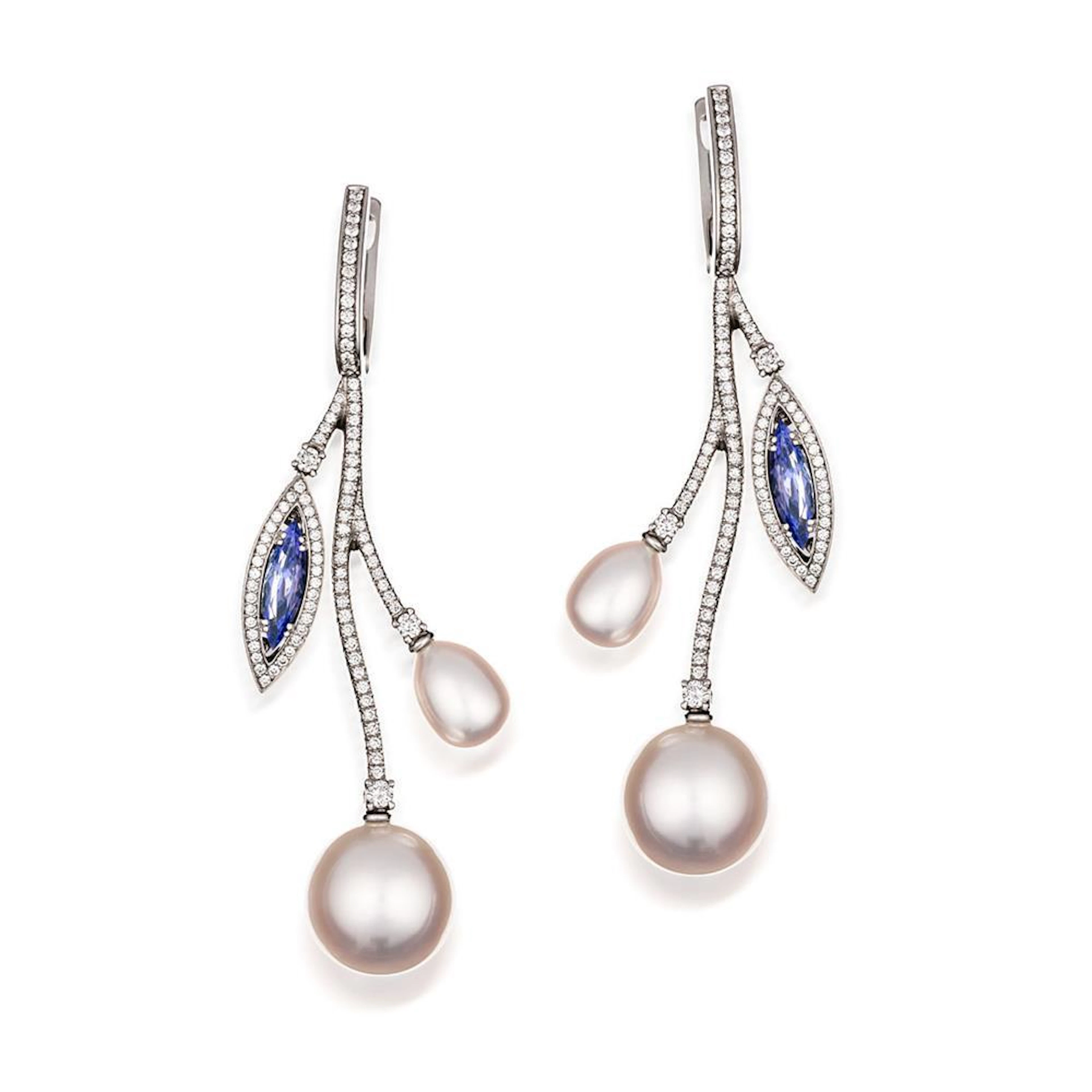 Pair of platinum