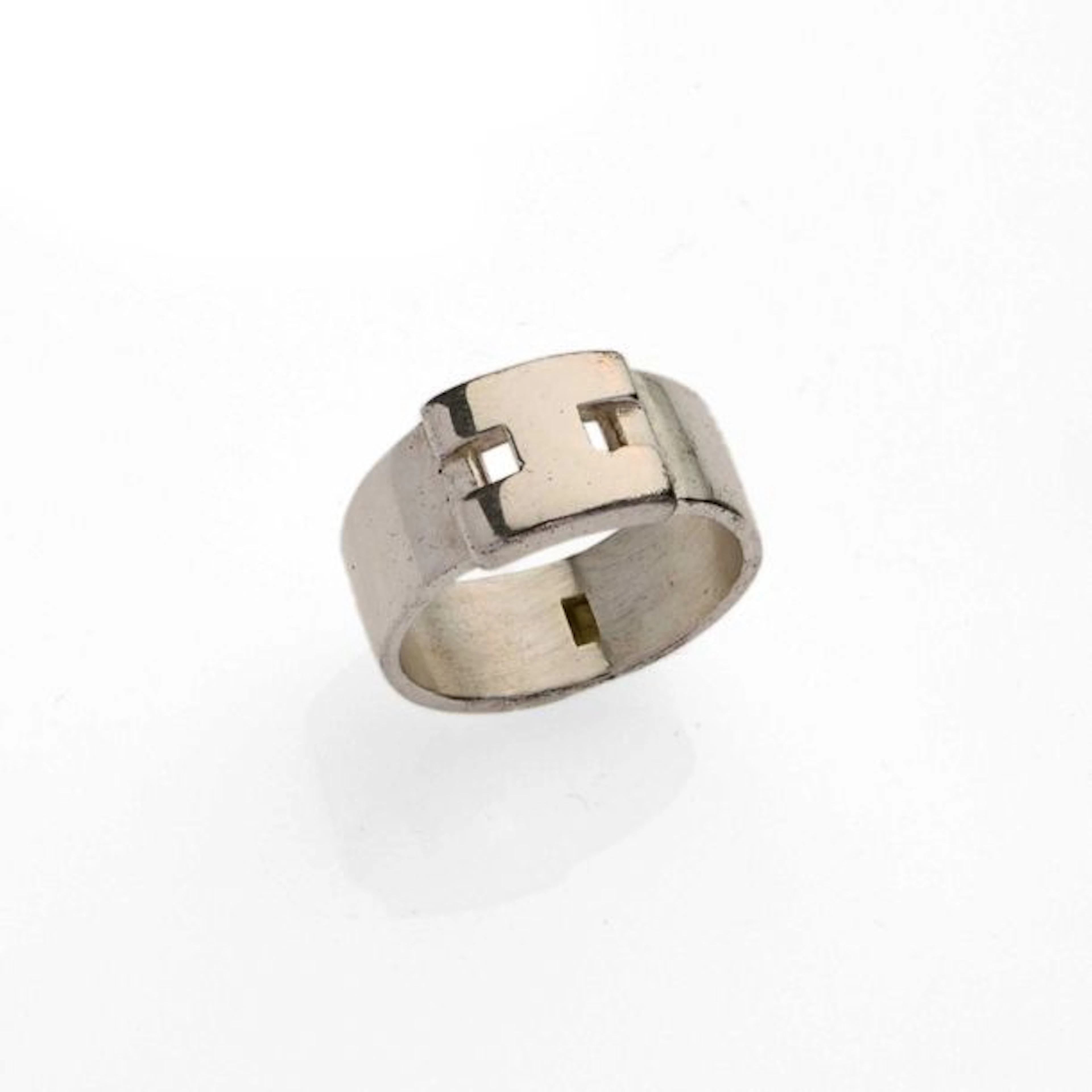 HERMÈS Bague en argent 925° millièmes à motif…