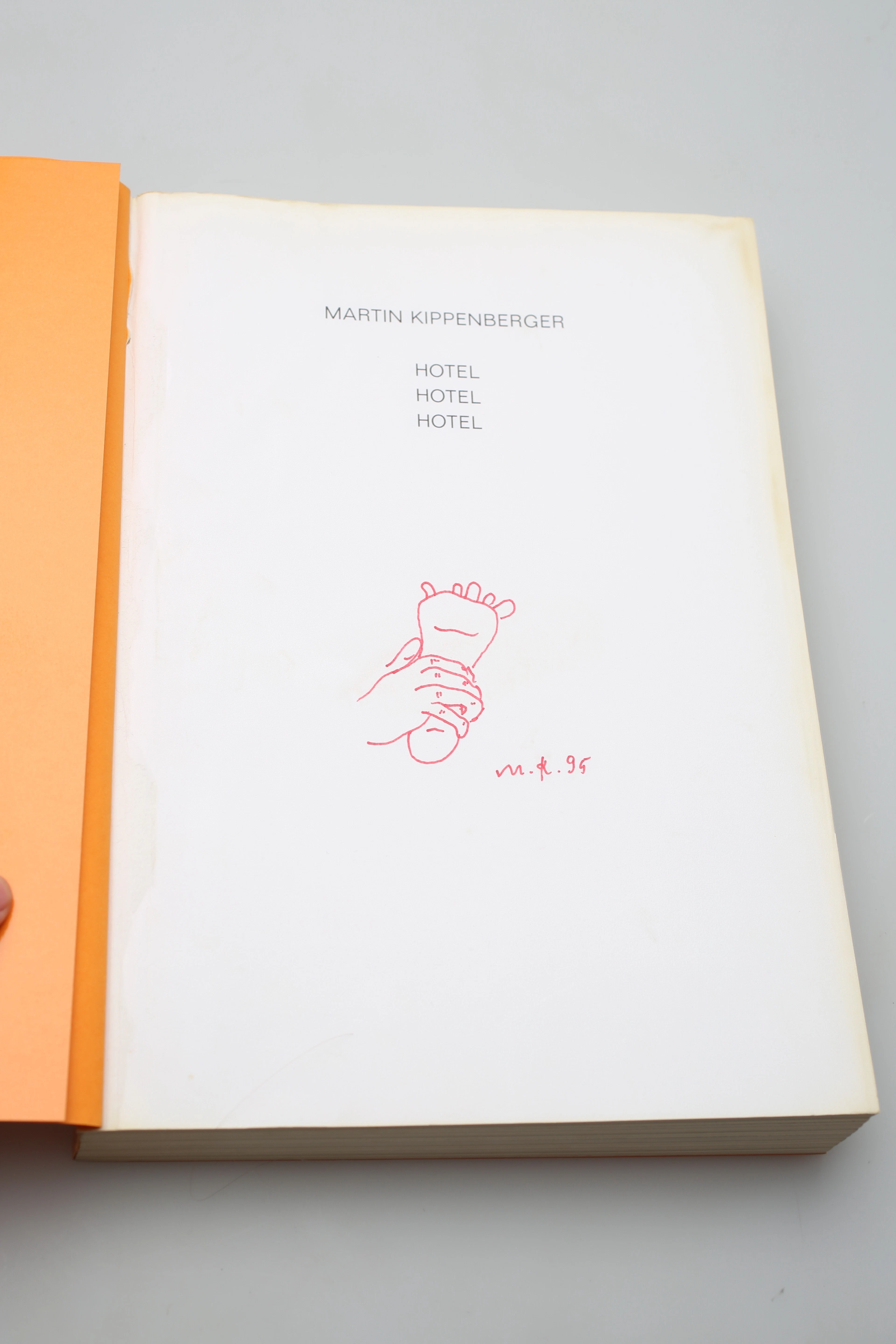 MARTIN KIPPENBERGER, Hotel-Hotel-Hotel, Band I, signiert mit Originalzeichnung.