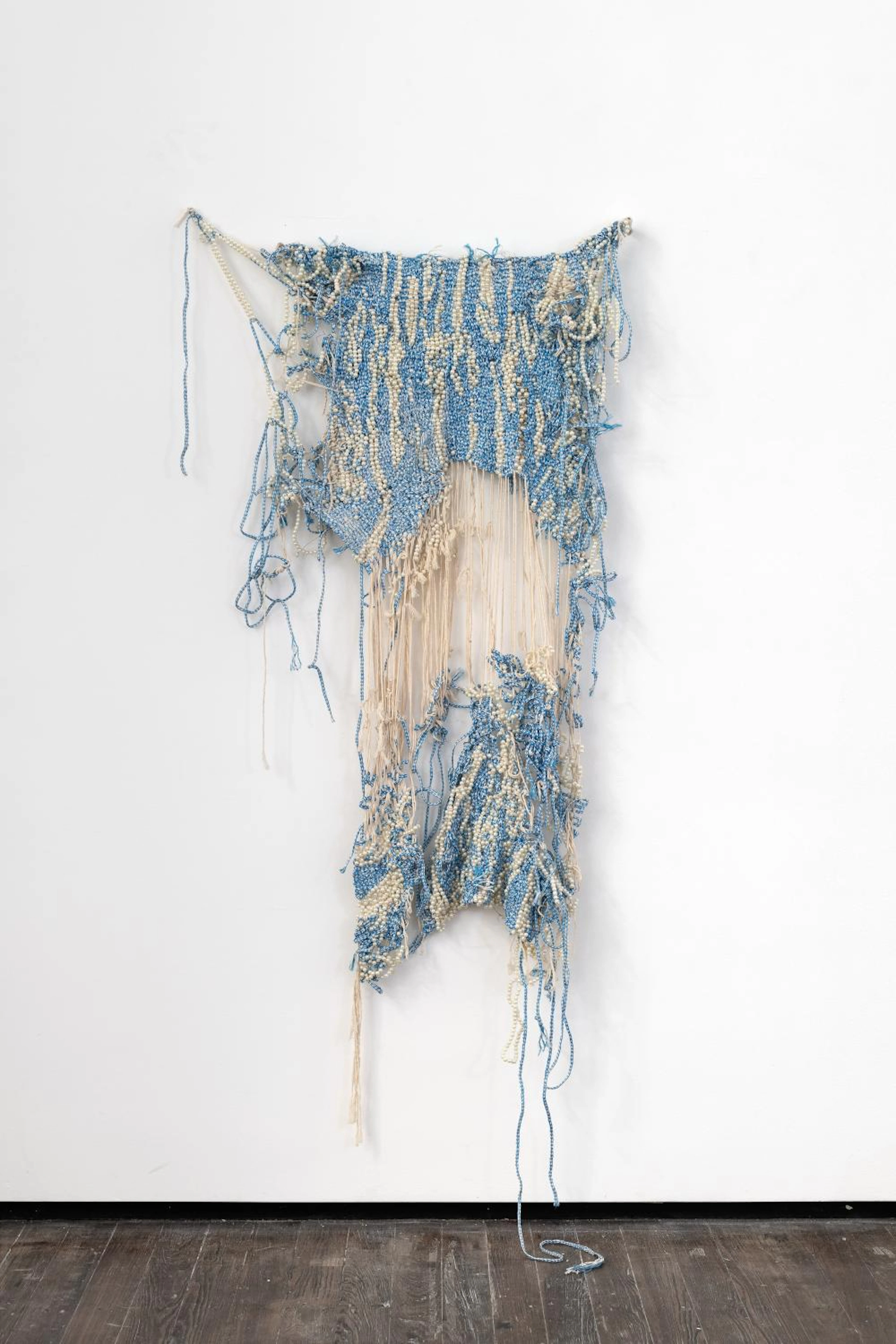 IGSHAAN ADAMS (SOUTH AFRICA 1982-) | VERLOSSING