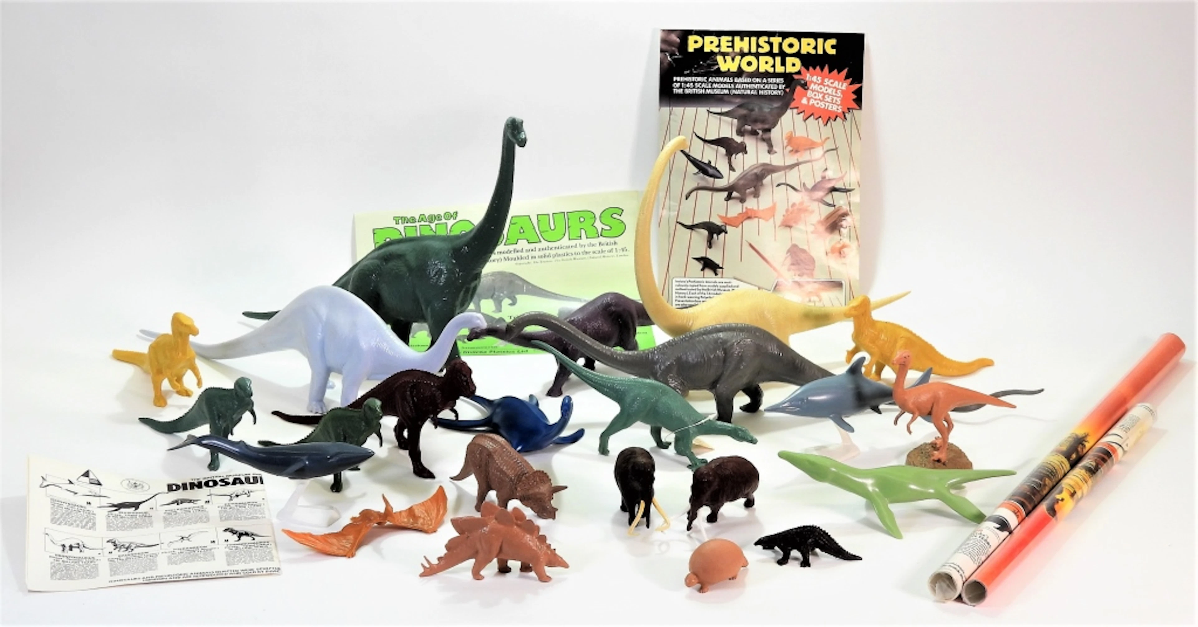 23PC British Museum Prehistoric World Dinosaurs