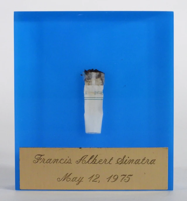 Frank Sinatra Smoked Cigarette 1975 Providence RI