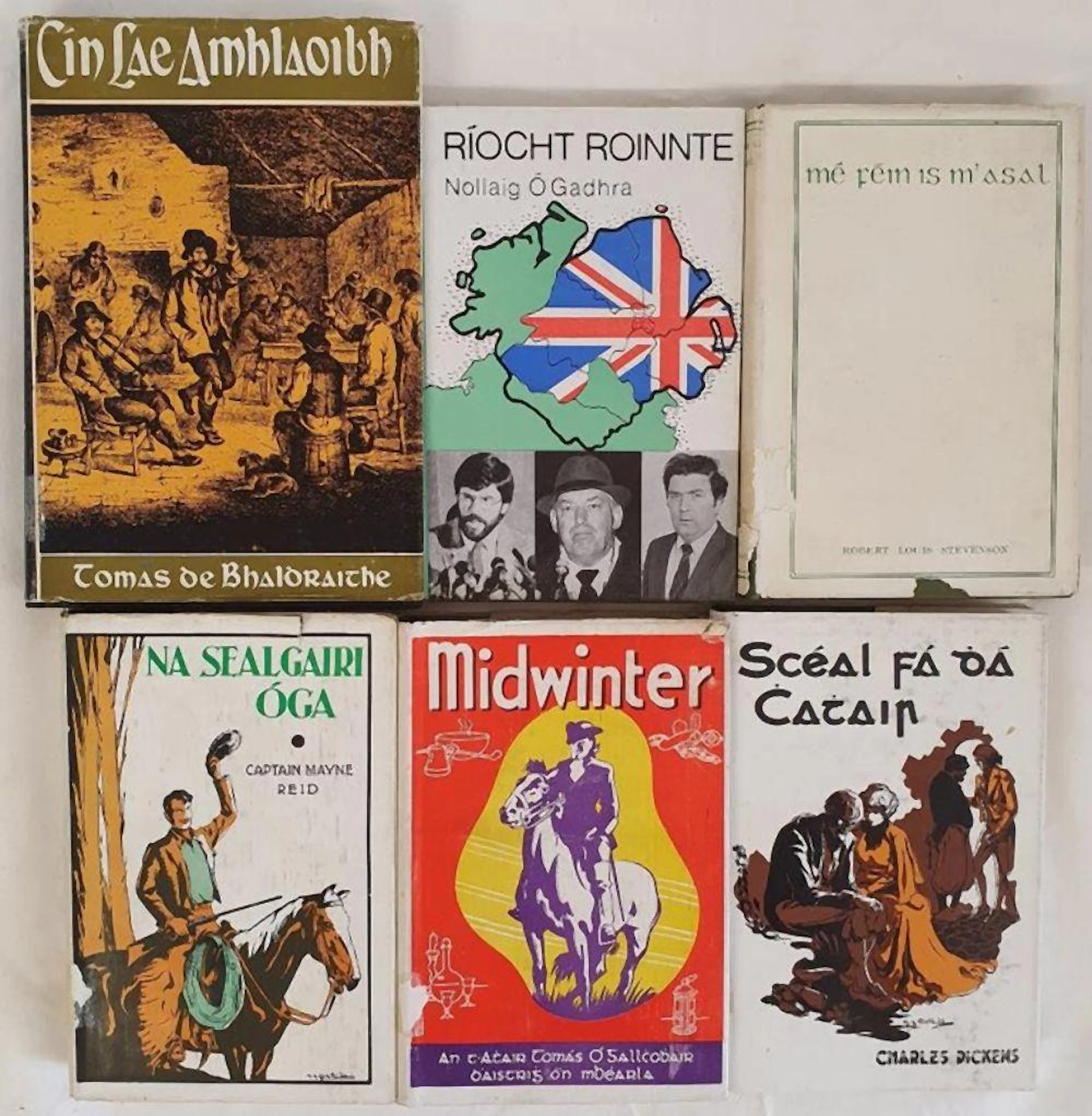 [superb dust jackets] Sceal fa Dhá Chathair [A Tale of Two Cities] le Charl