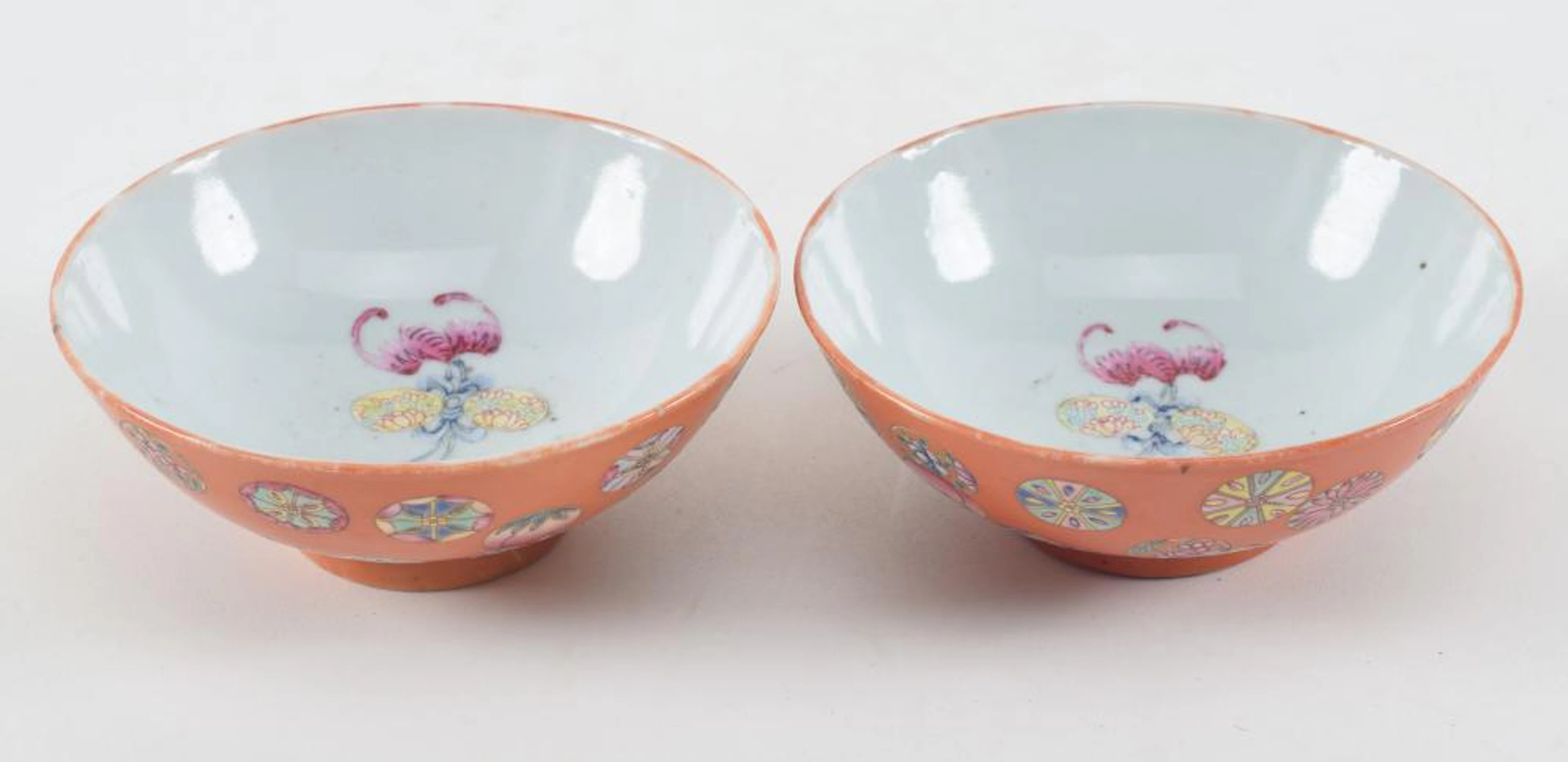 Pair of porcelain bowls