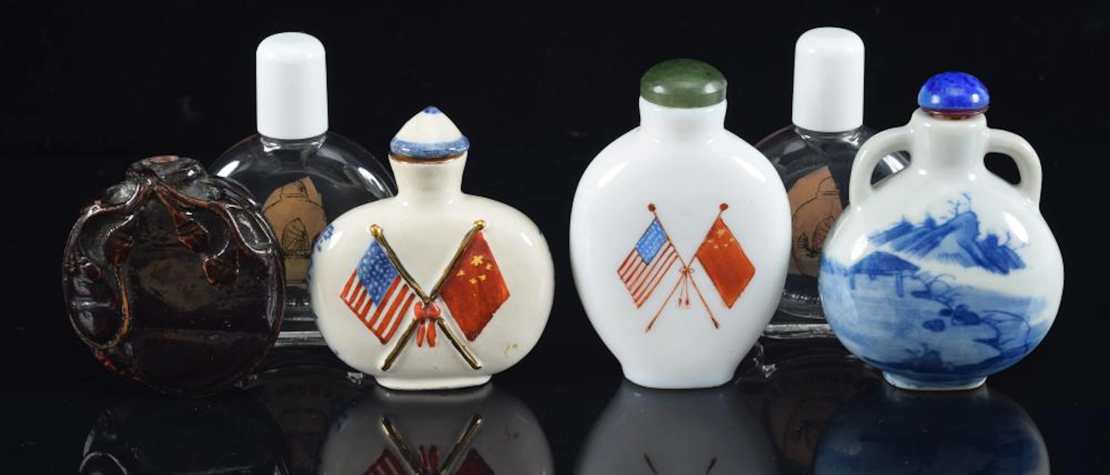 6 snuff bottles