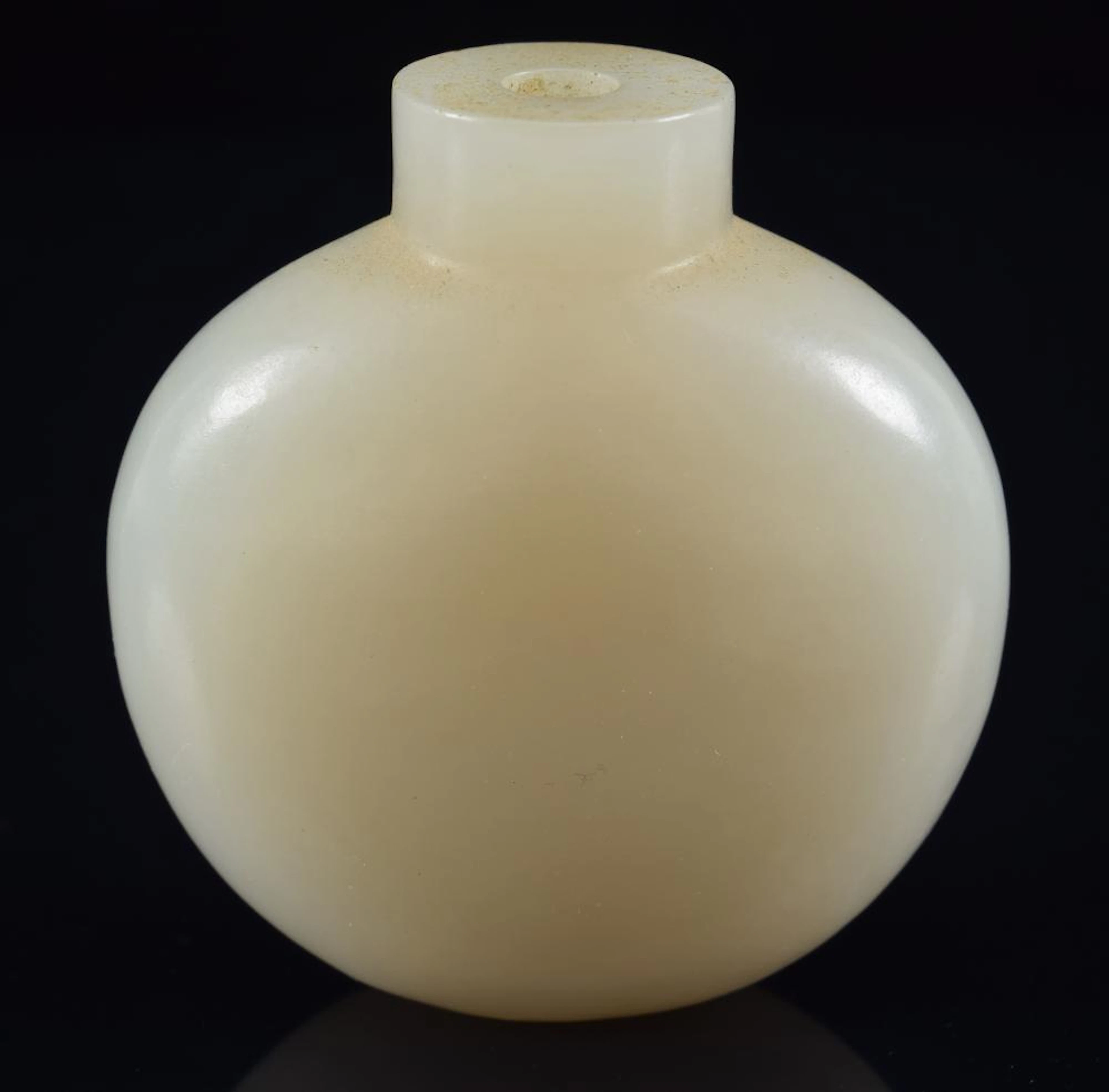 Chinese Qing period white jade snuff bottle. 2in H.