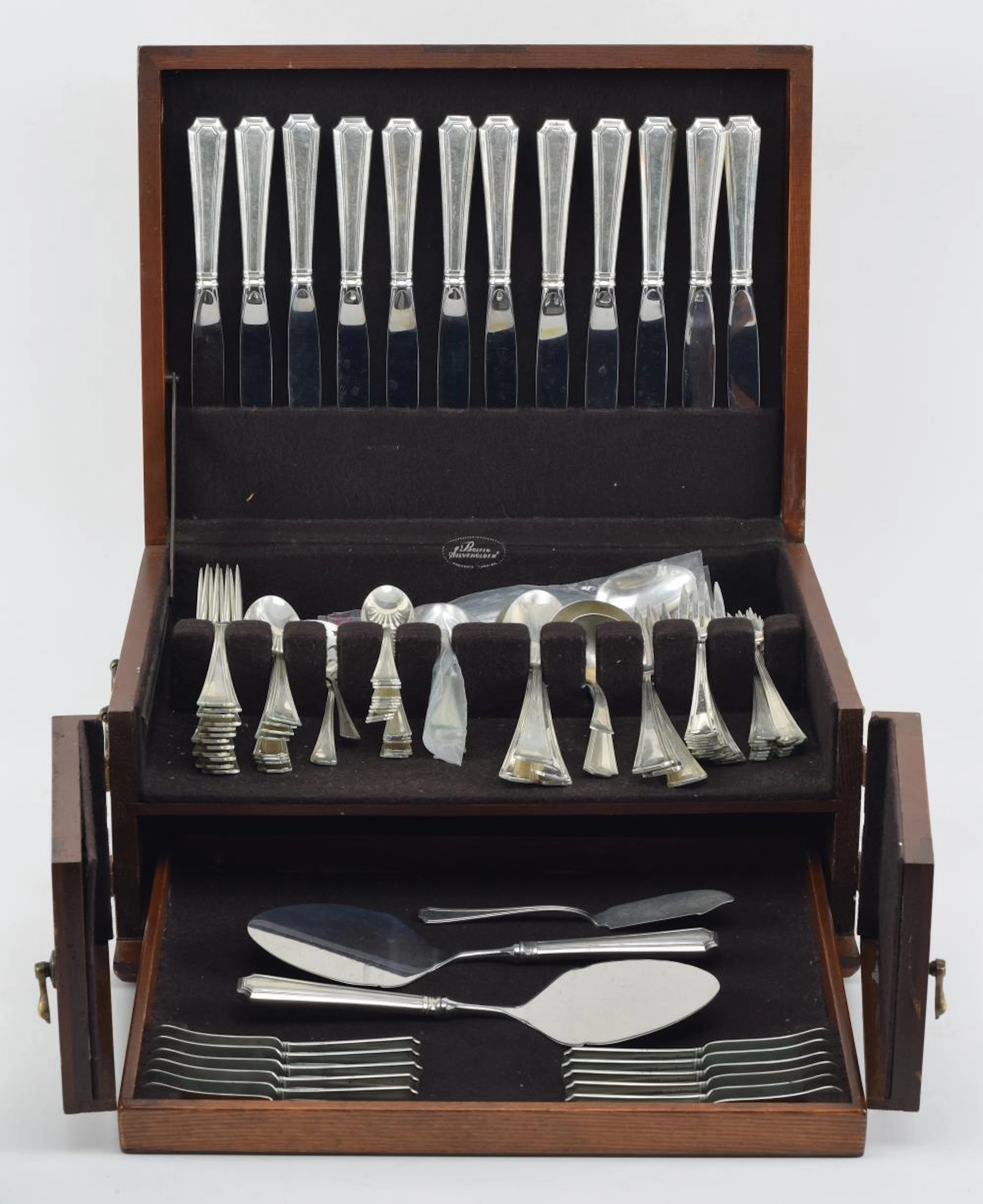 109 Piece Gorham Sterling silver Fairfax pattern flatware service