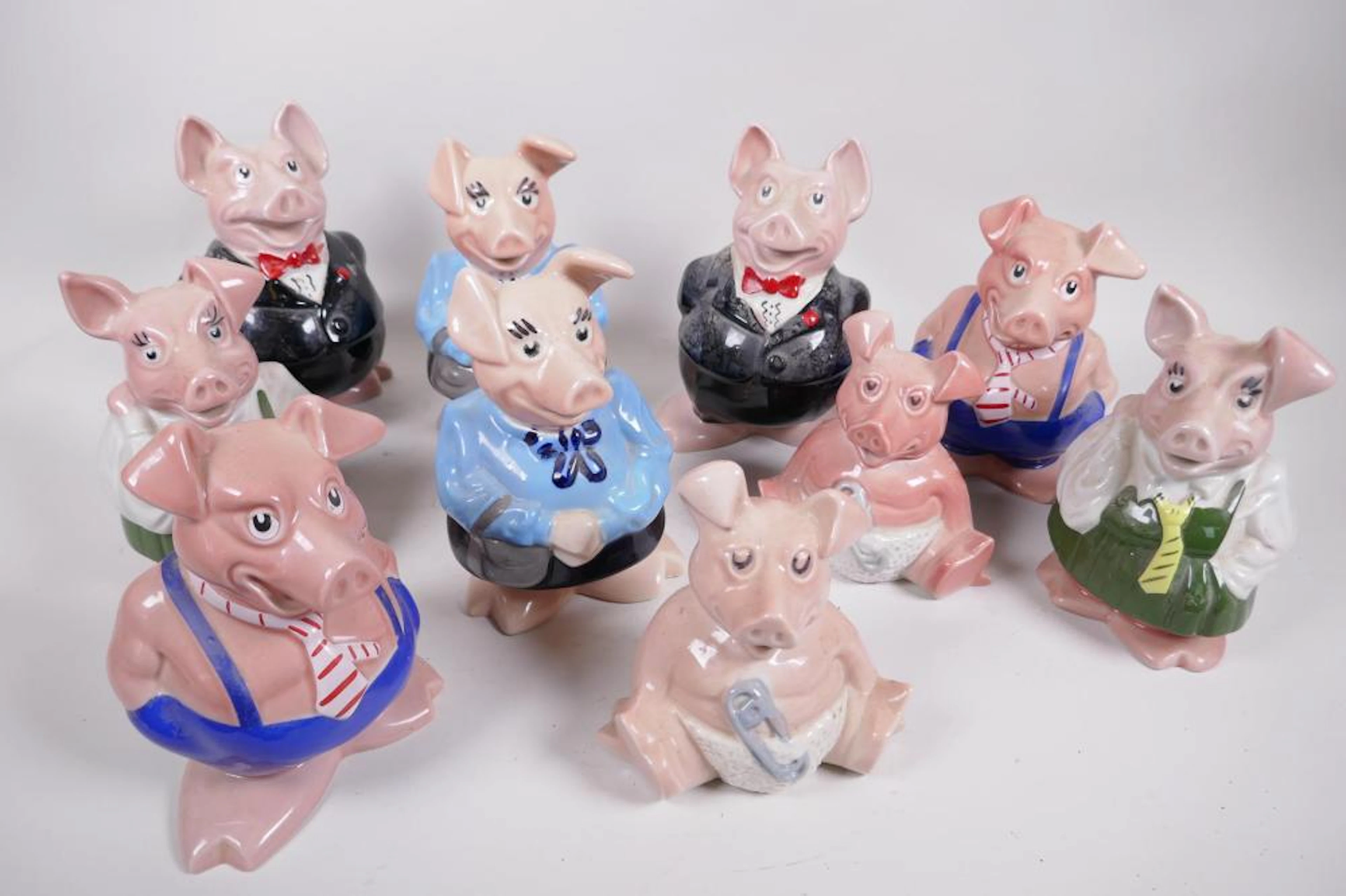 Ten Wade  Natwest piggy bank money boxes, 7" high