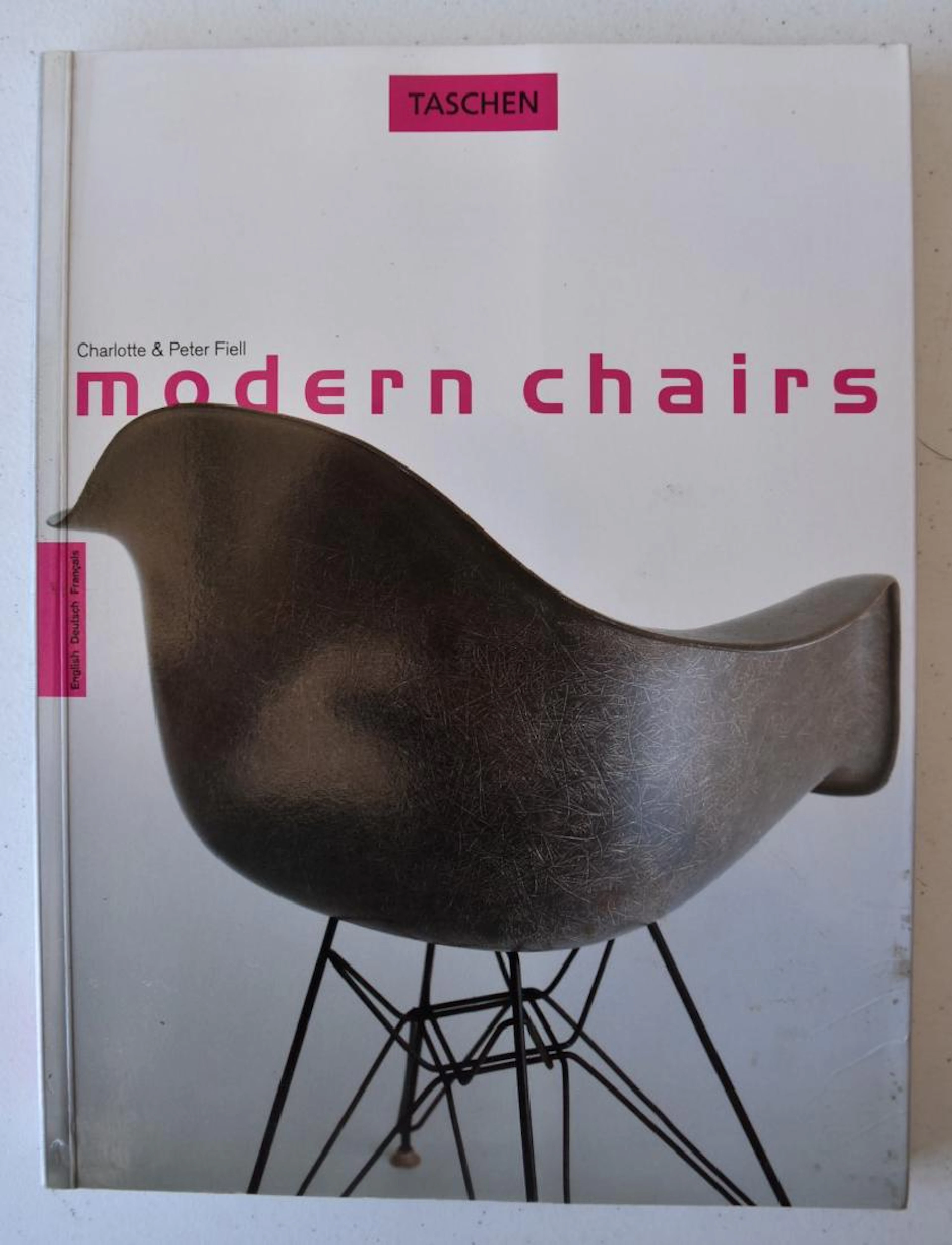 Charlotte & Peter Fiell; Modern Chairs
