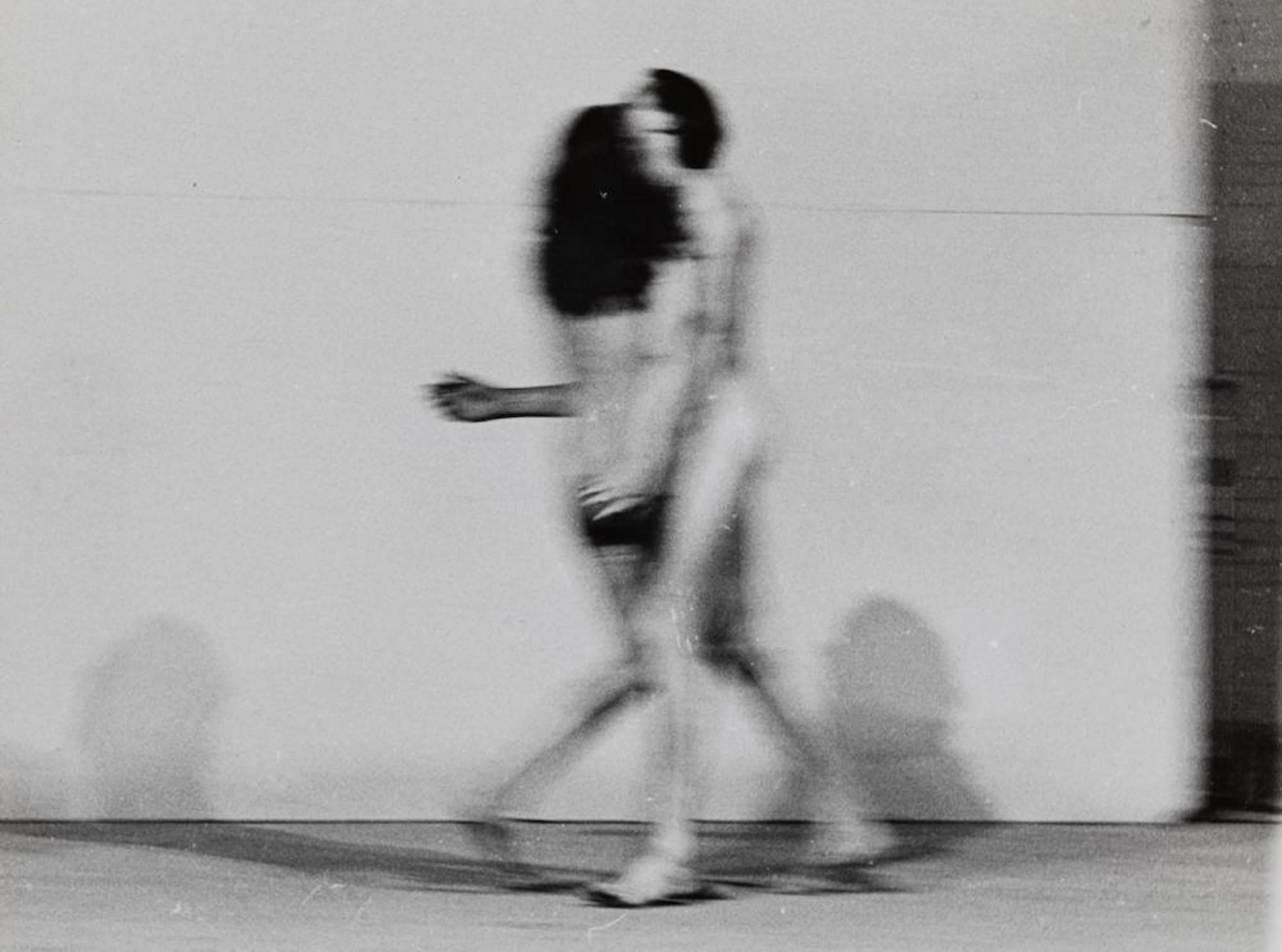 Abramovic / Ulay (1976-1988) - Relation in space, 1976