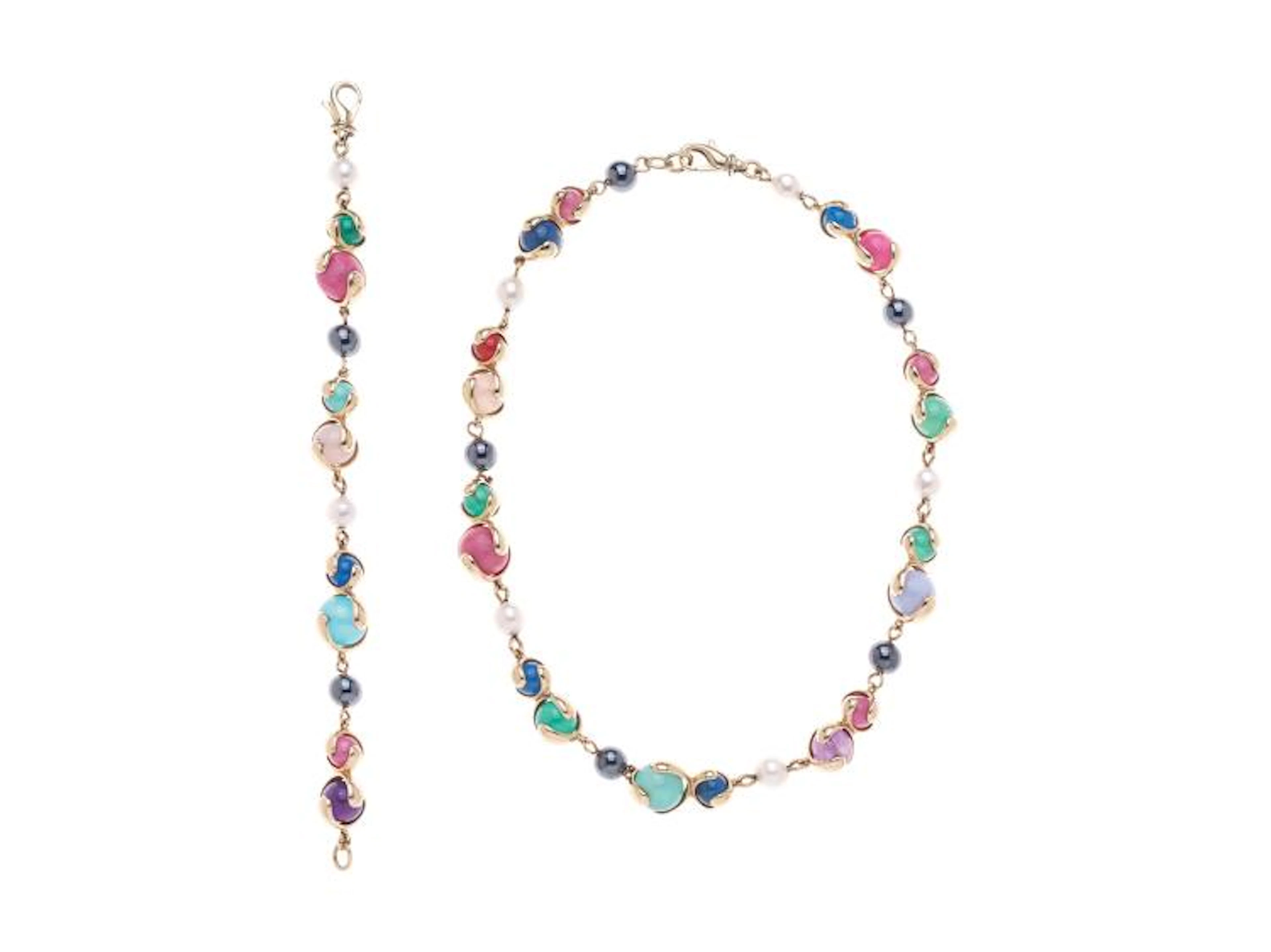 Demi-Parure