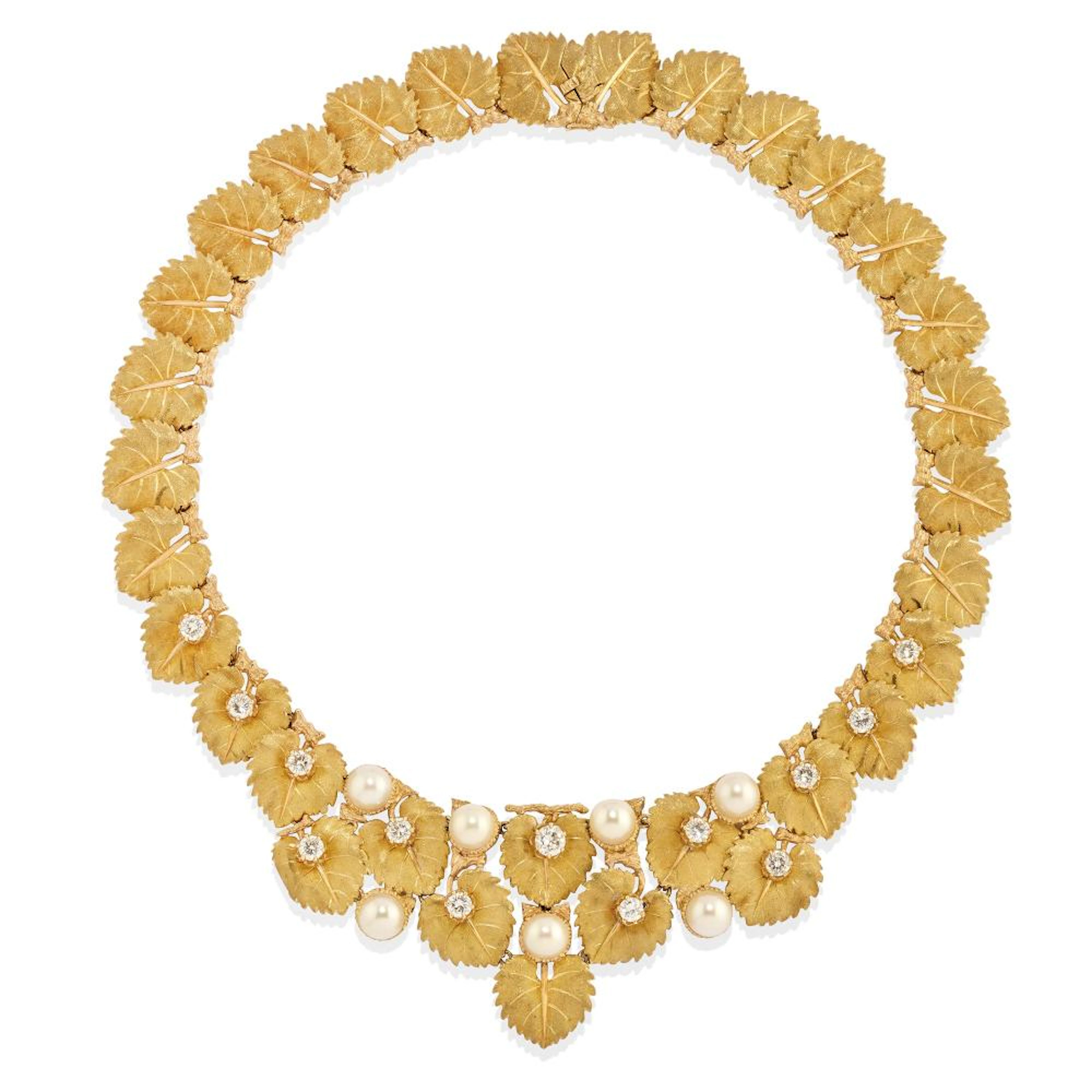 Mario Buccellati - Necklace with pearls and diamonds