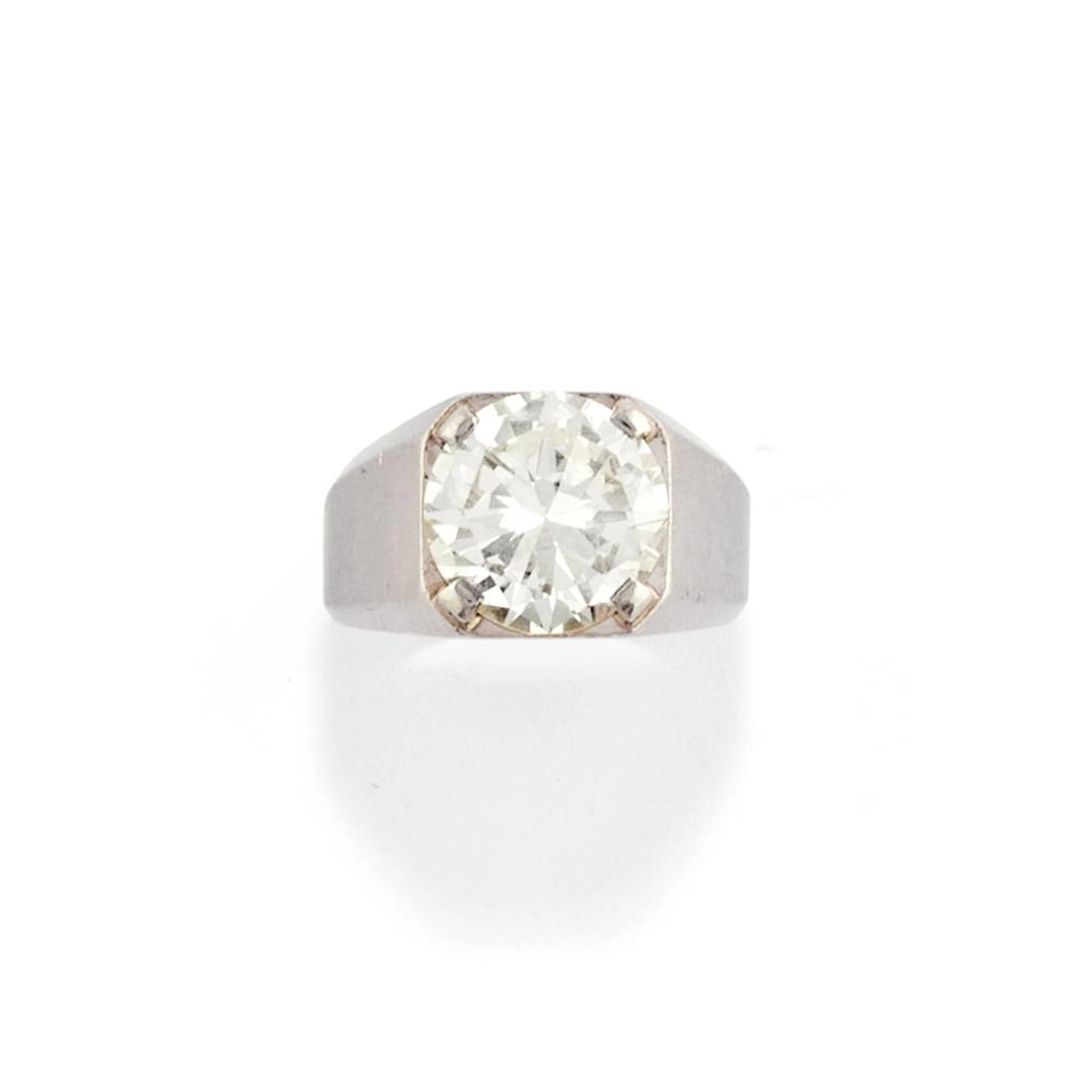 Diamond ring, platinum