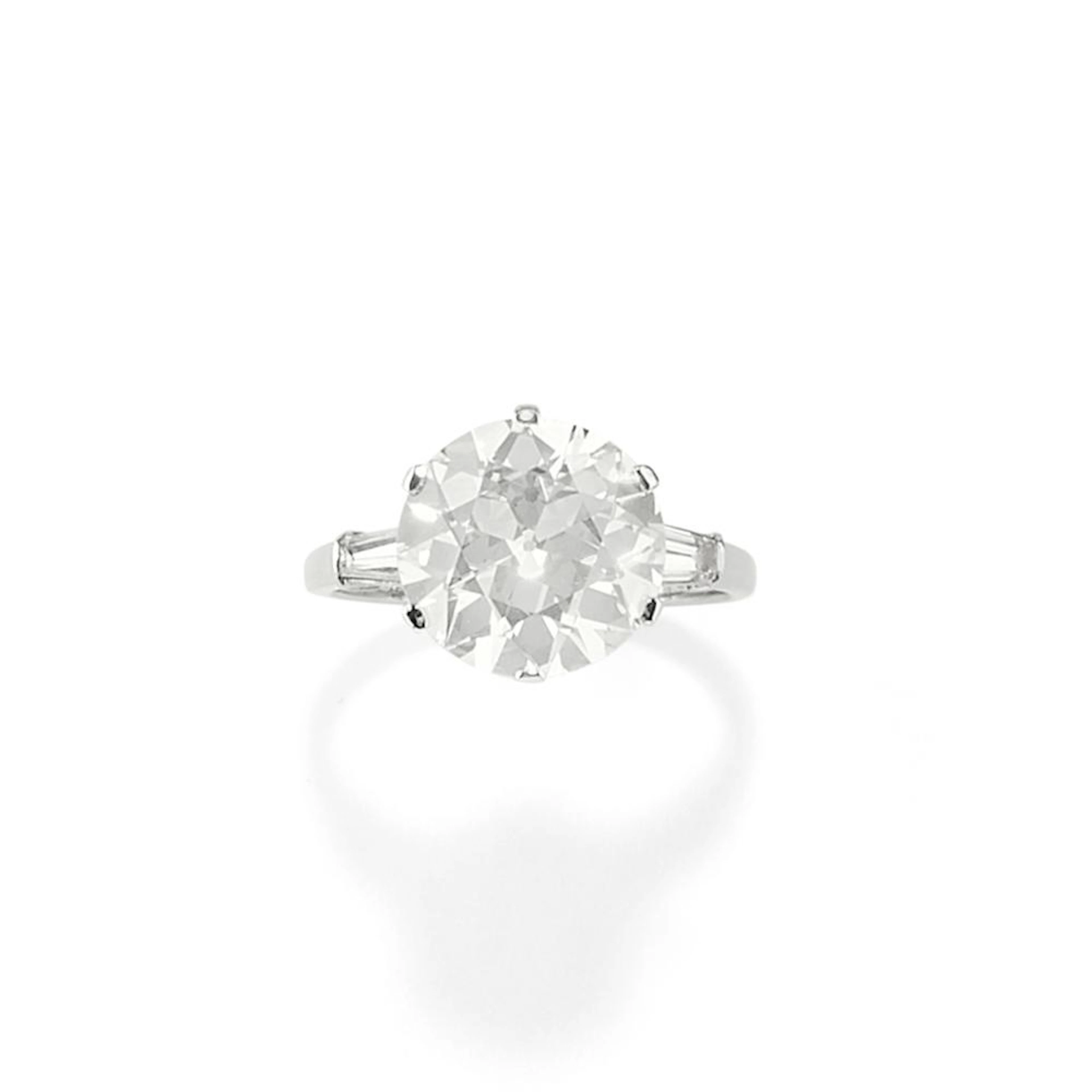 Diamond ring, 18k white gold
