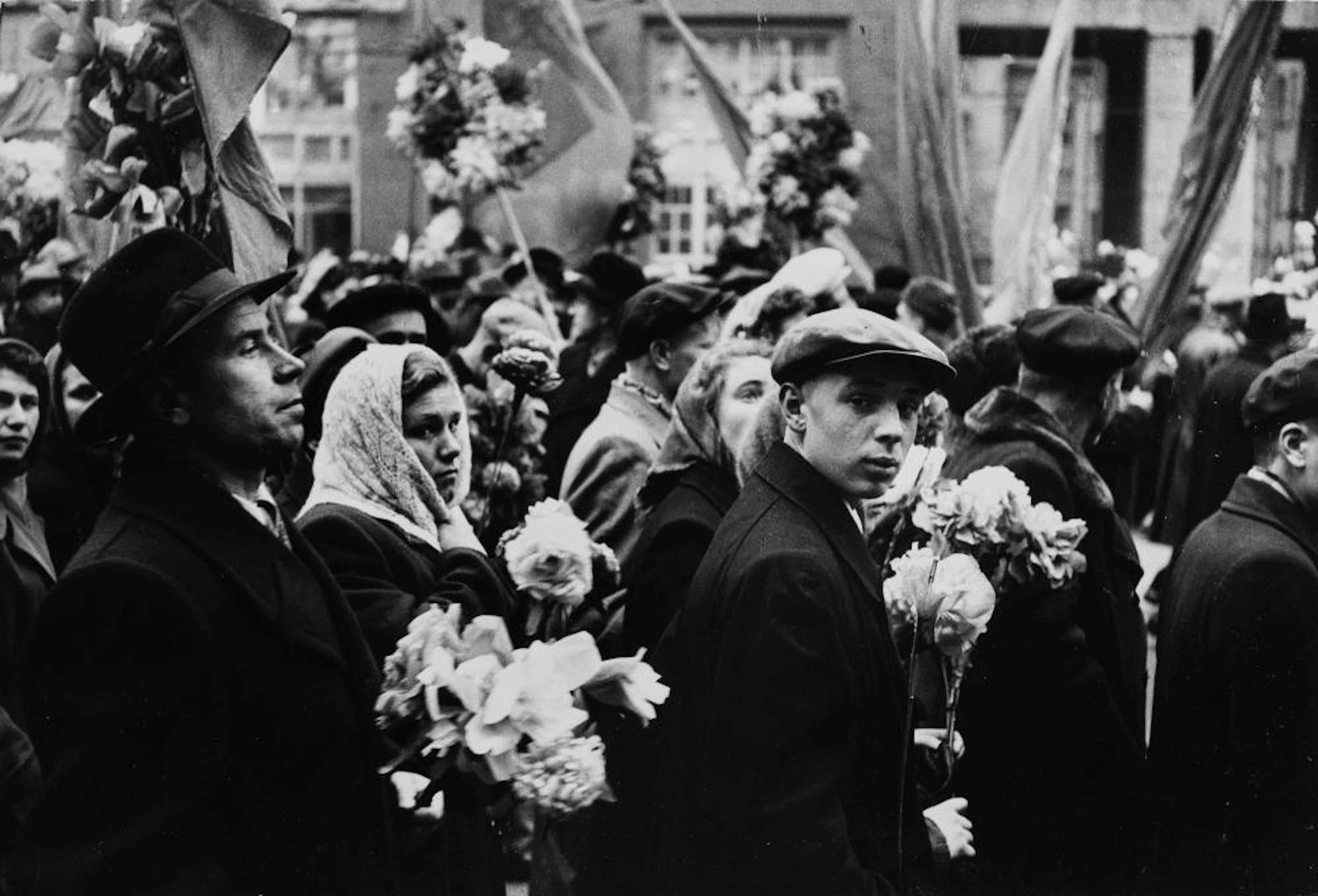 Elliott Erwitt (1928) - Untitled (Moscow), 1950s