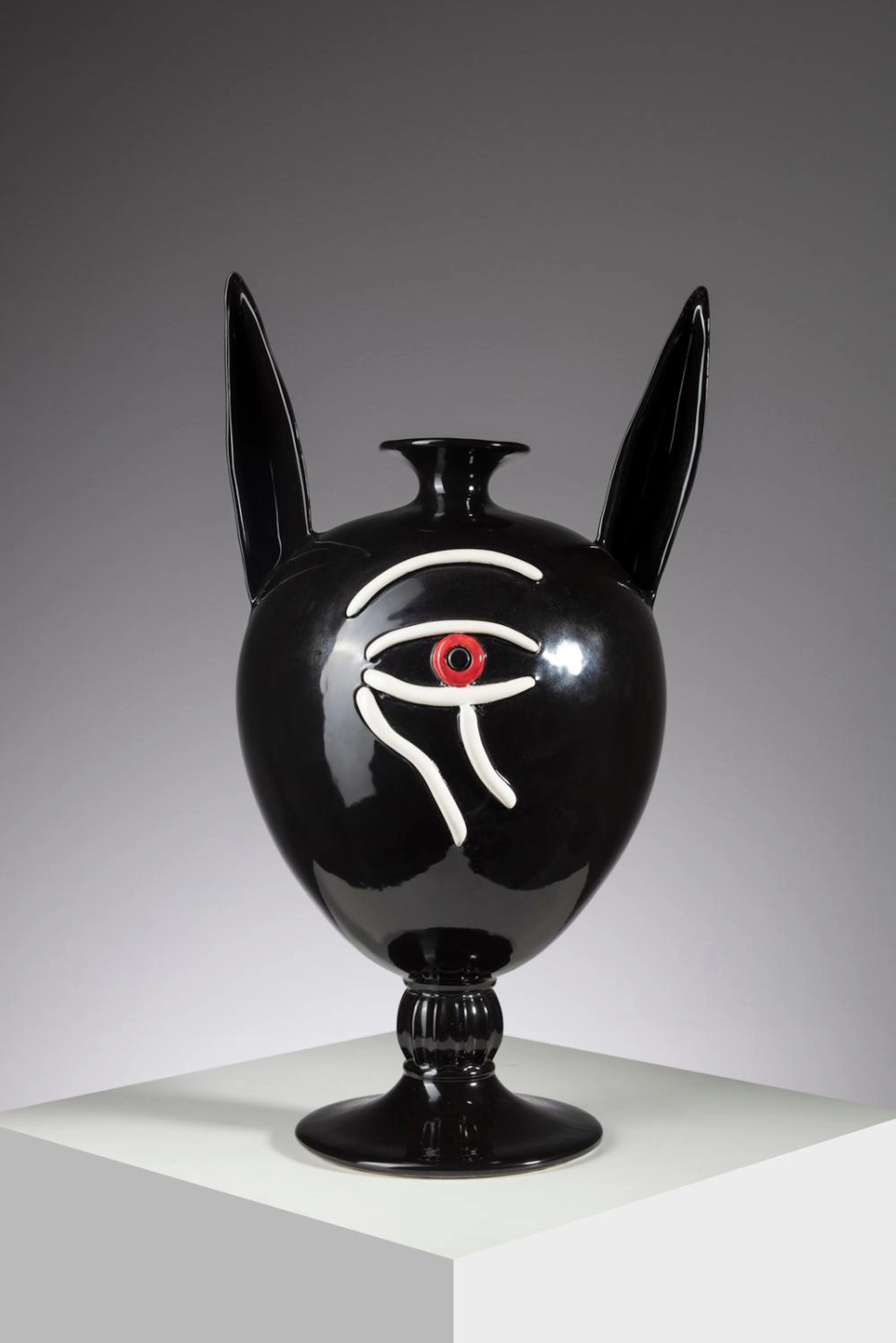 MUNARI CLETO Vase sculpture with eye and zoomorphic allegory