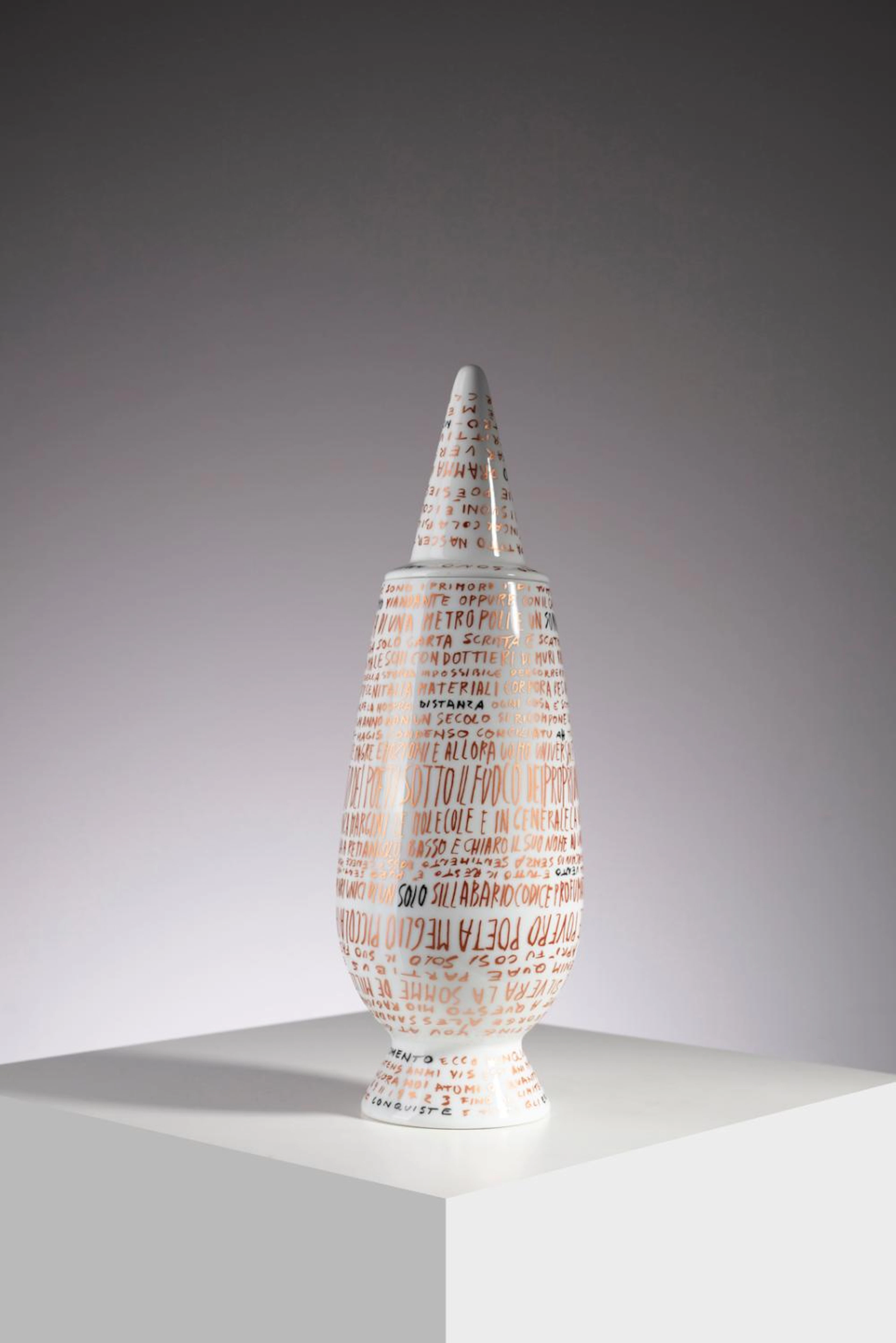 ALESSANDRO MENDINI & SERGIO CALATRONI Vase n