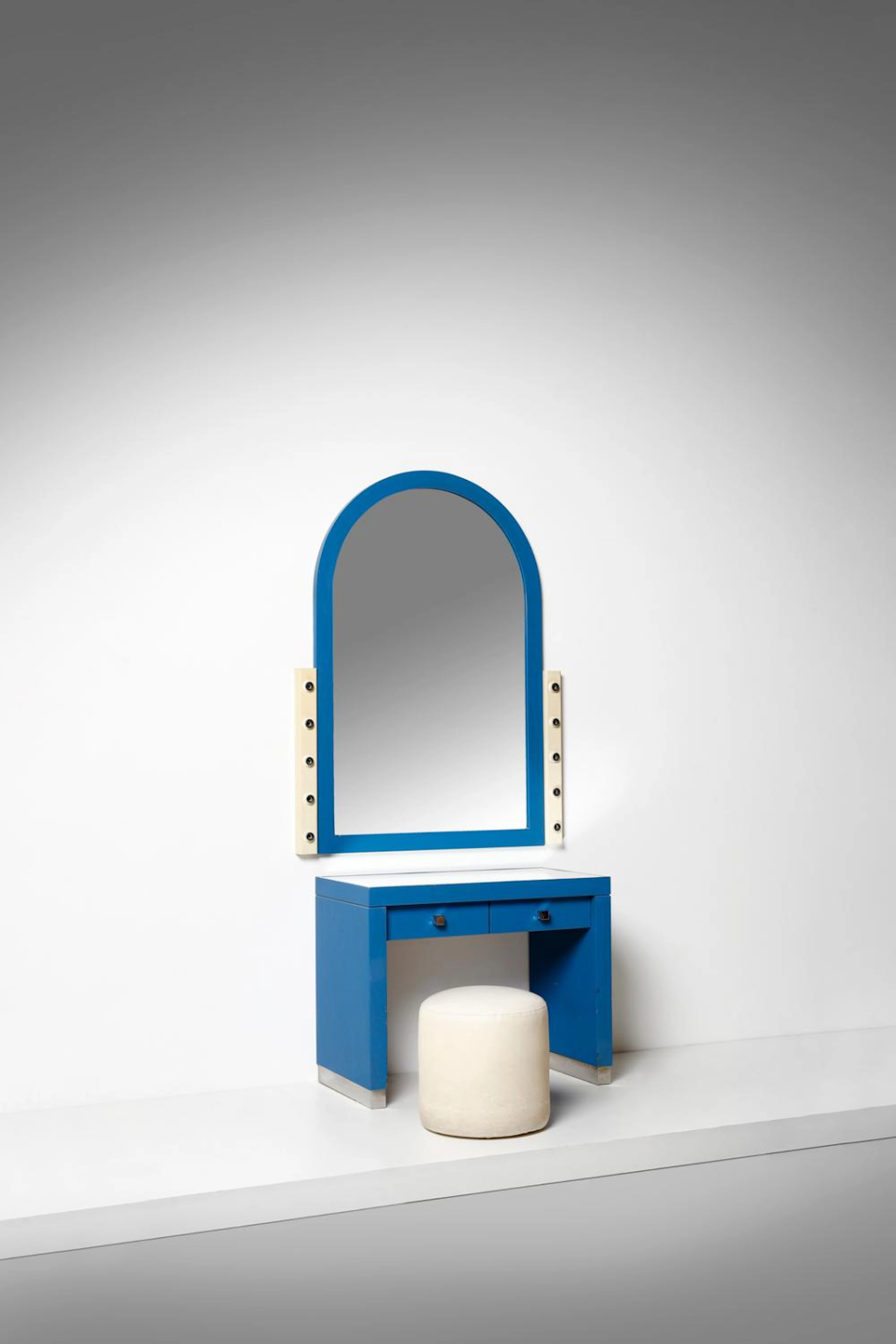 PARISI ICO (1916 - 1996) Dressing table with mirror and ottoman