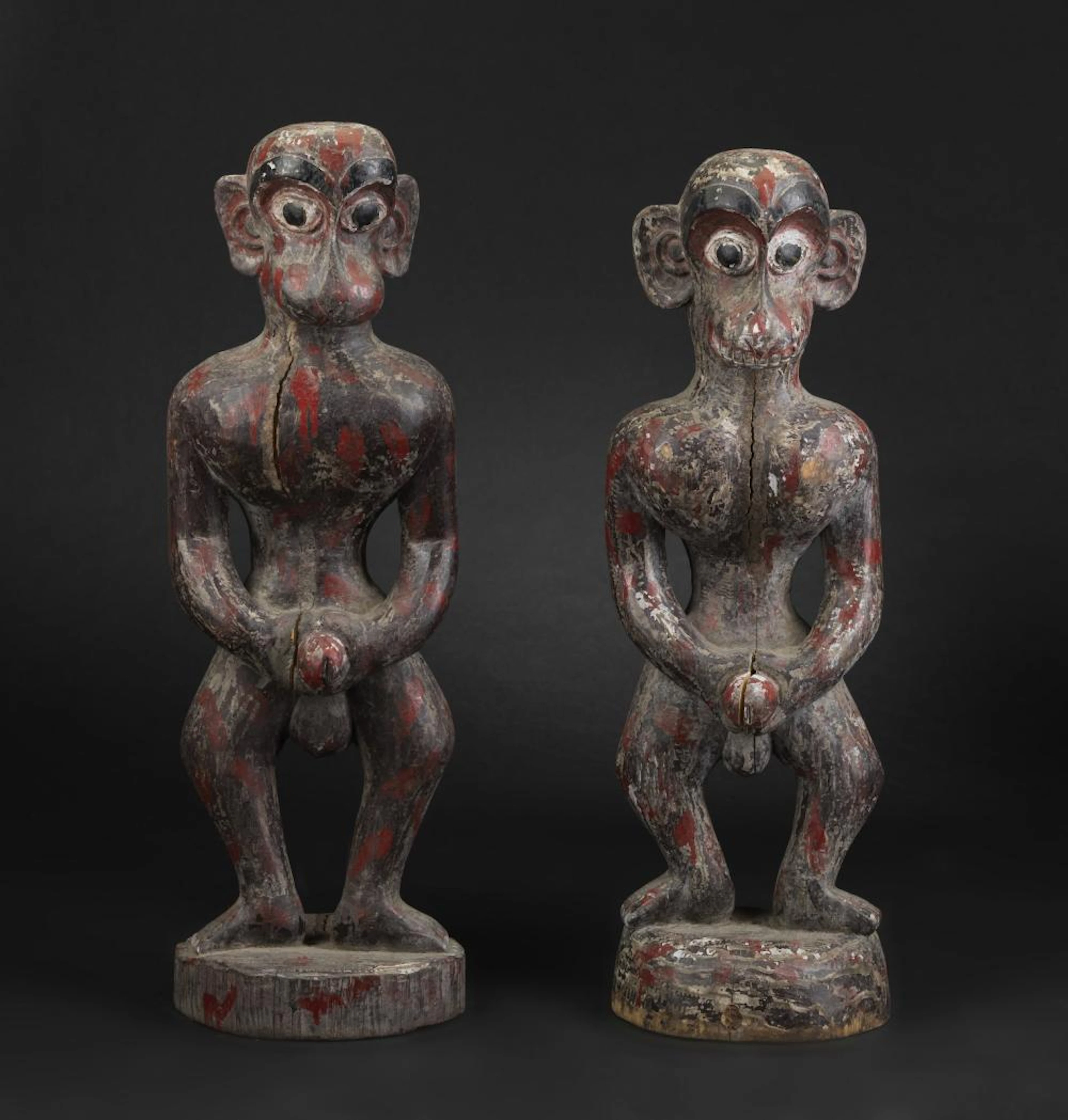 Wunderkammer A pair of anthropomorphic monkeys Tibet, 19th century